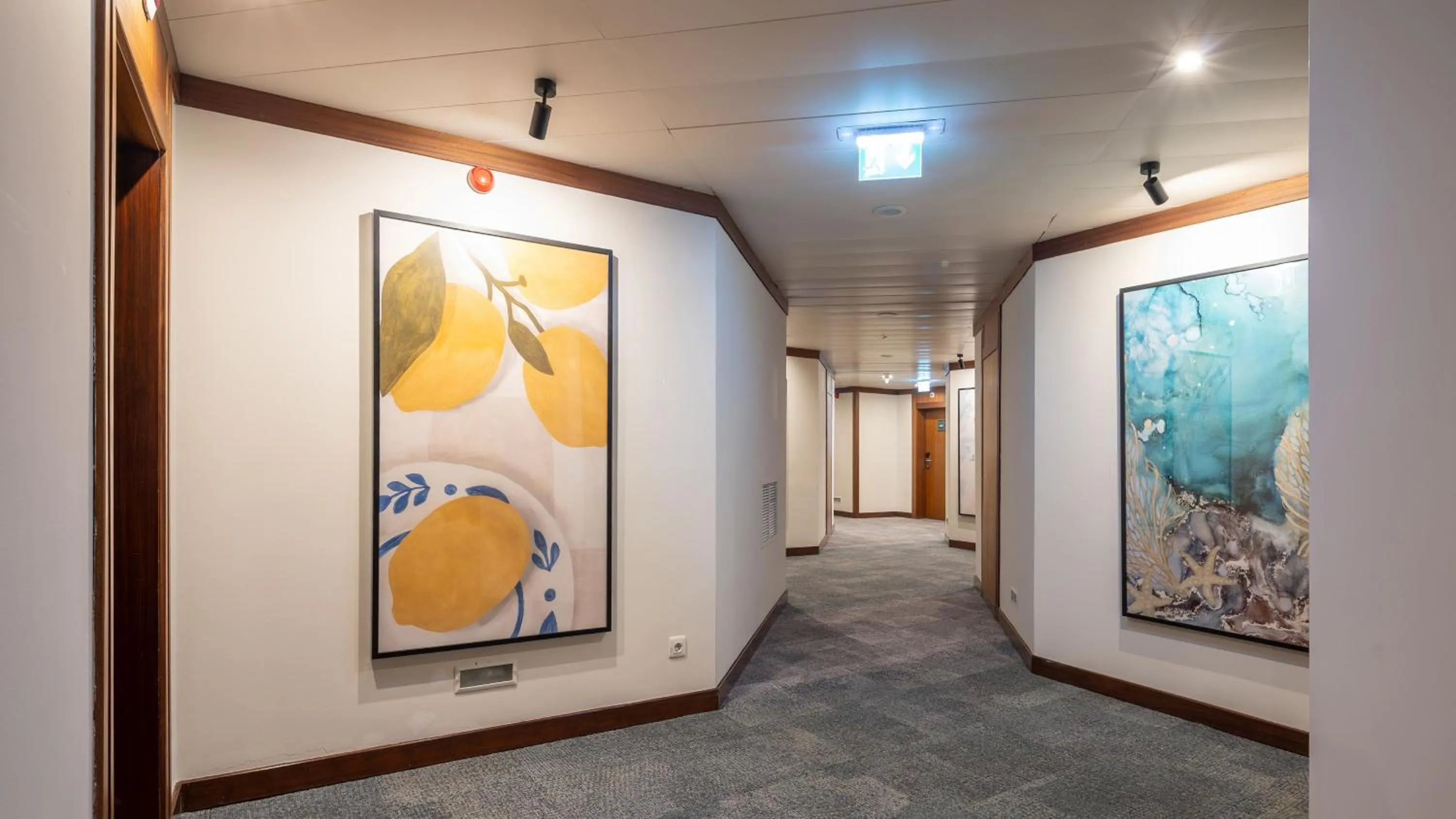 Decorative detail in Holiday Inn Algarve Albufeira by IHG