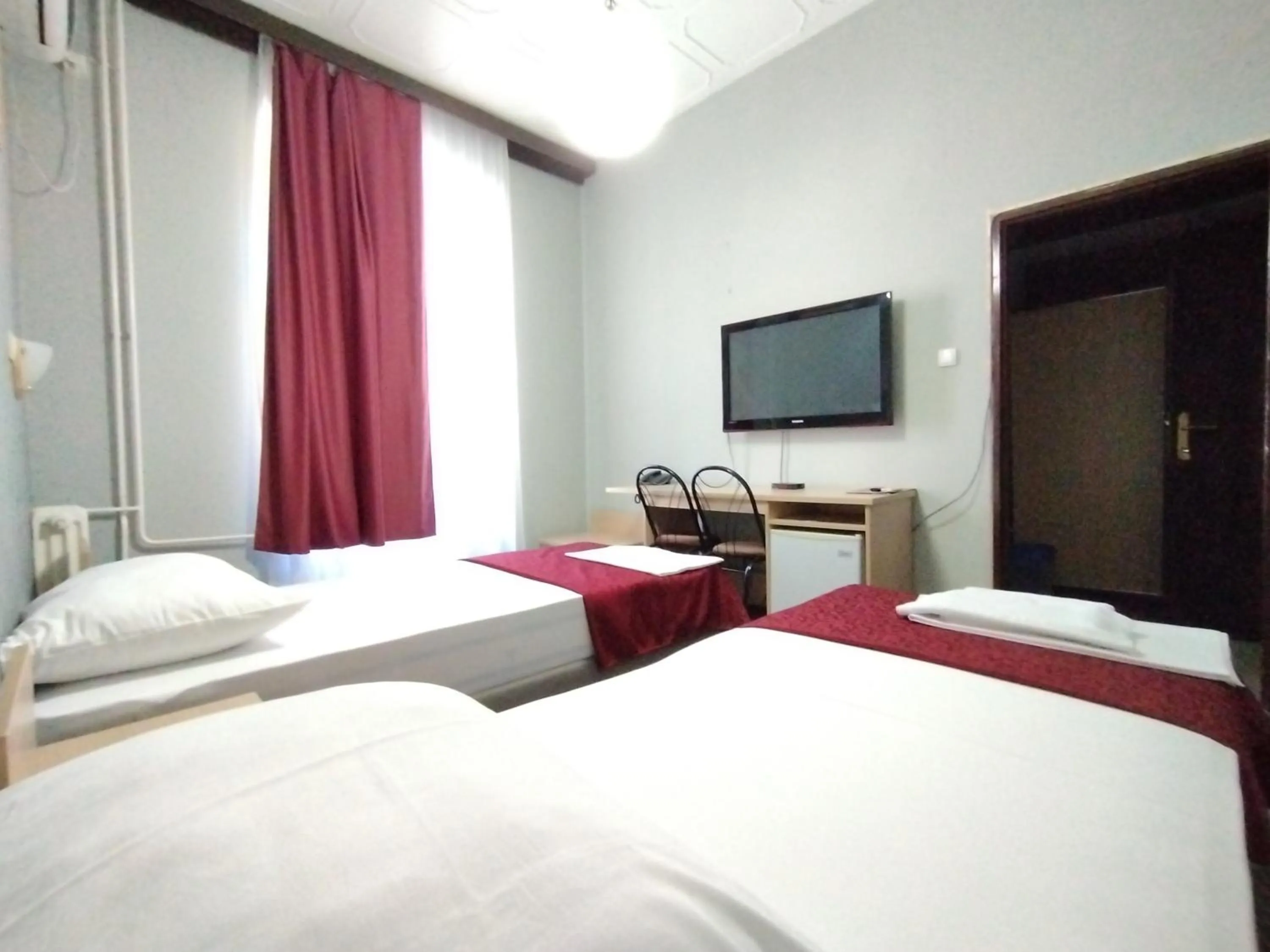 Bedroom, Bed in Hotel Vojvodina