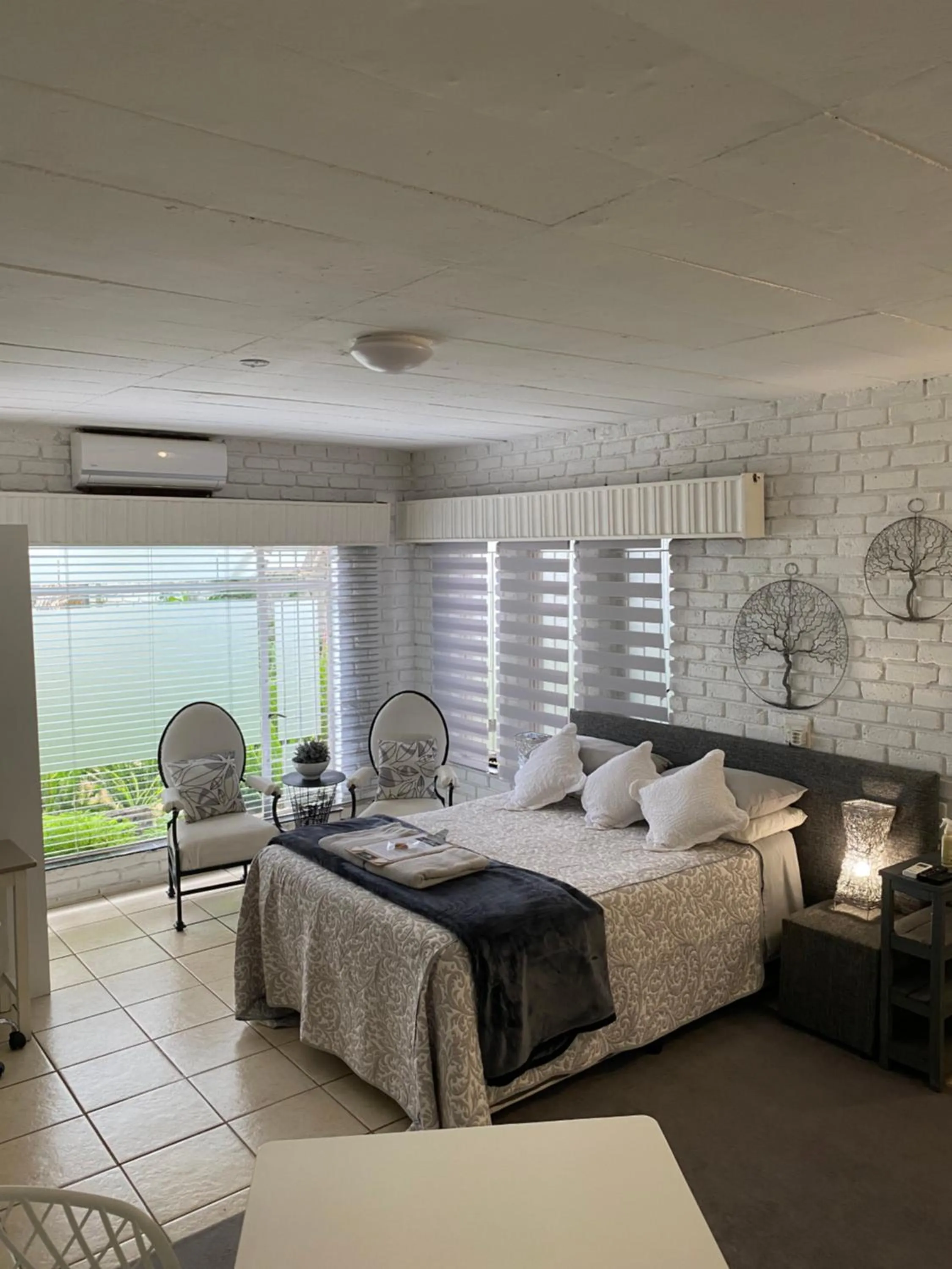 Bed in White River B & B