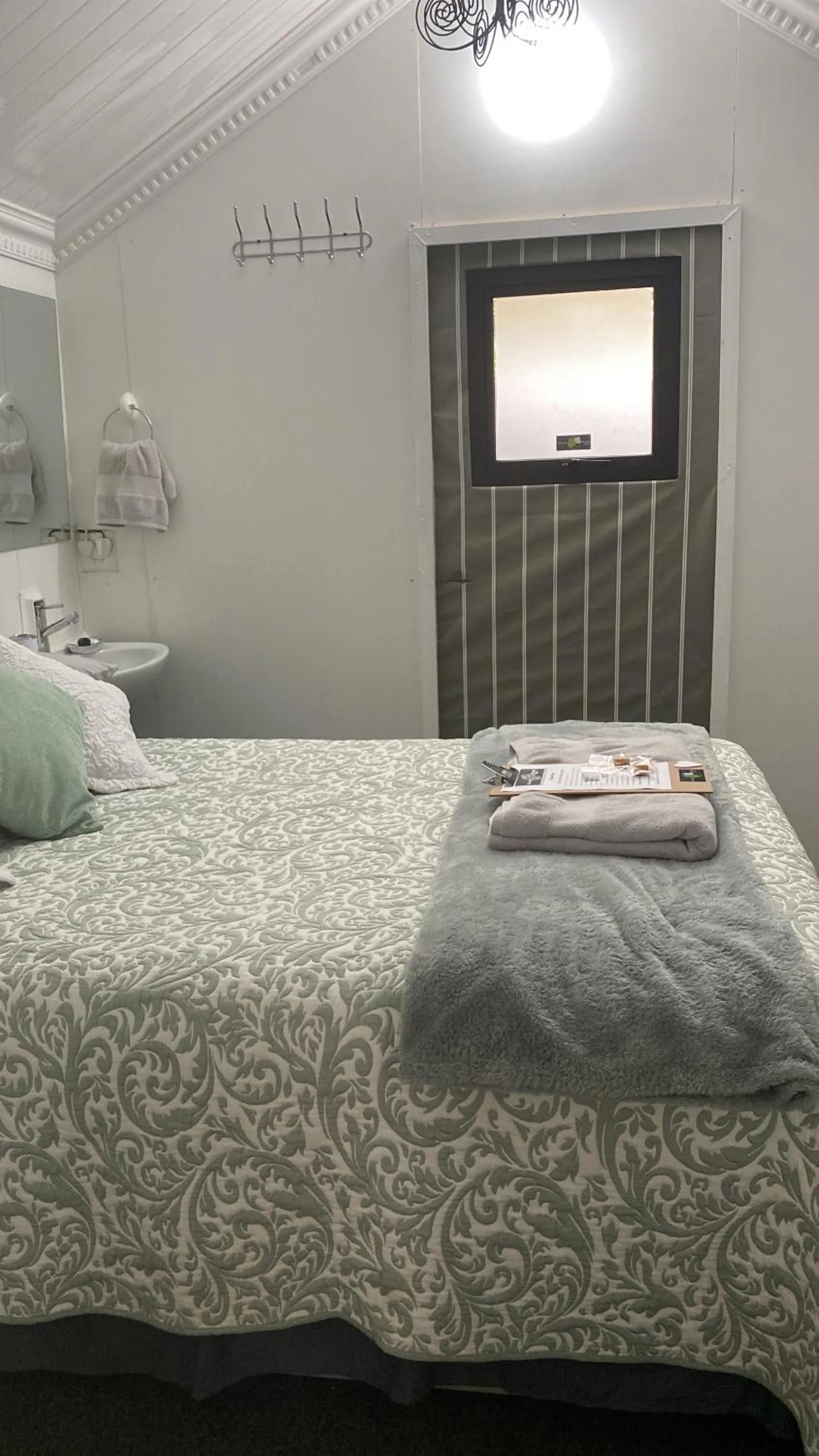 Bed in White River B & B