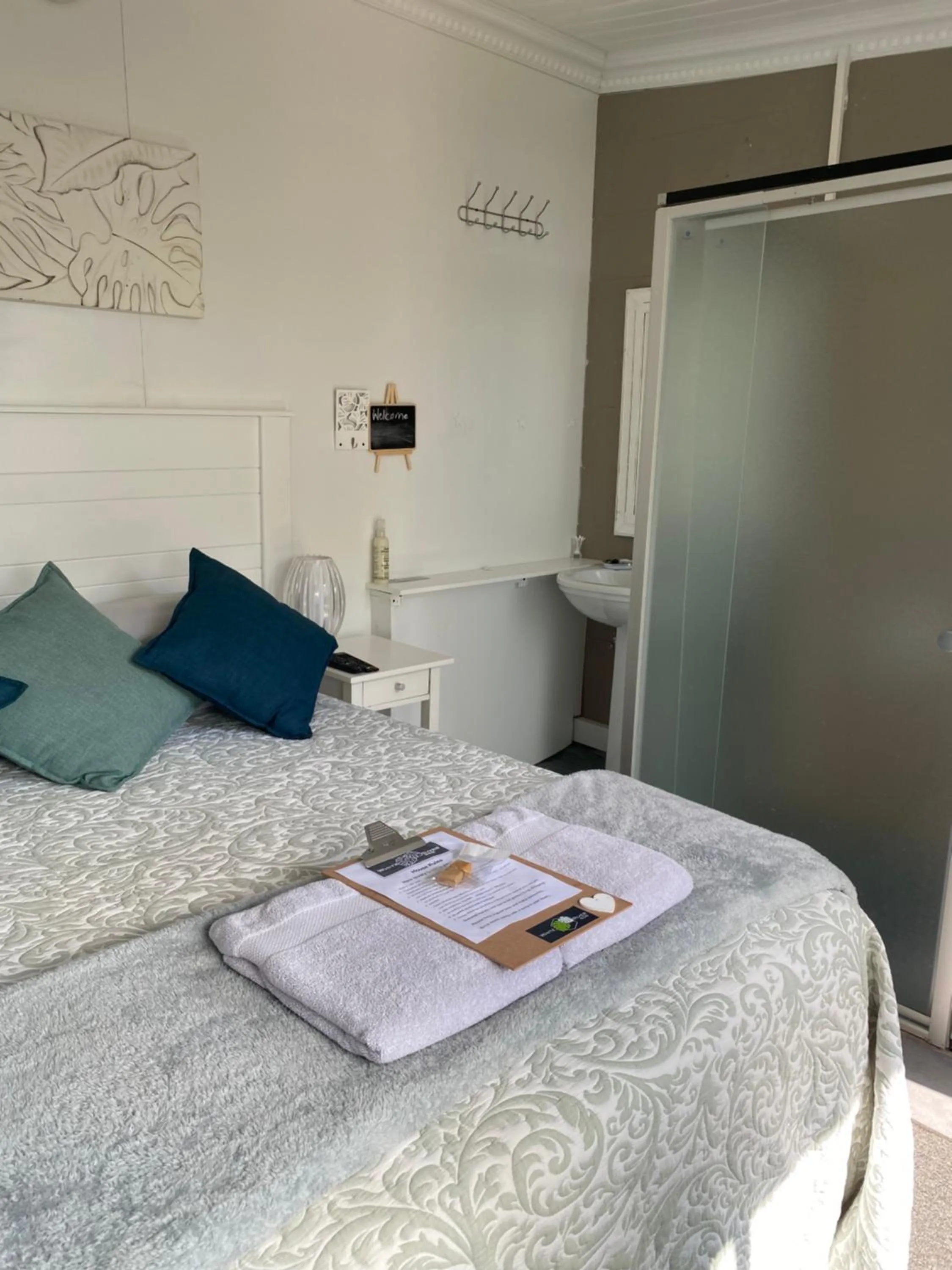 Bed in White River B & B