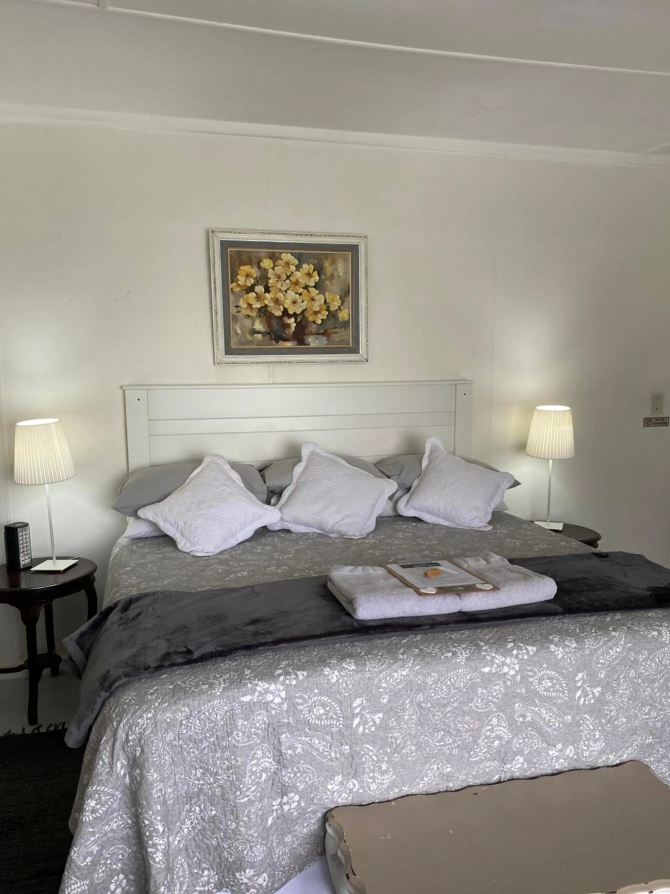 Bed in White River B & B