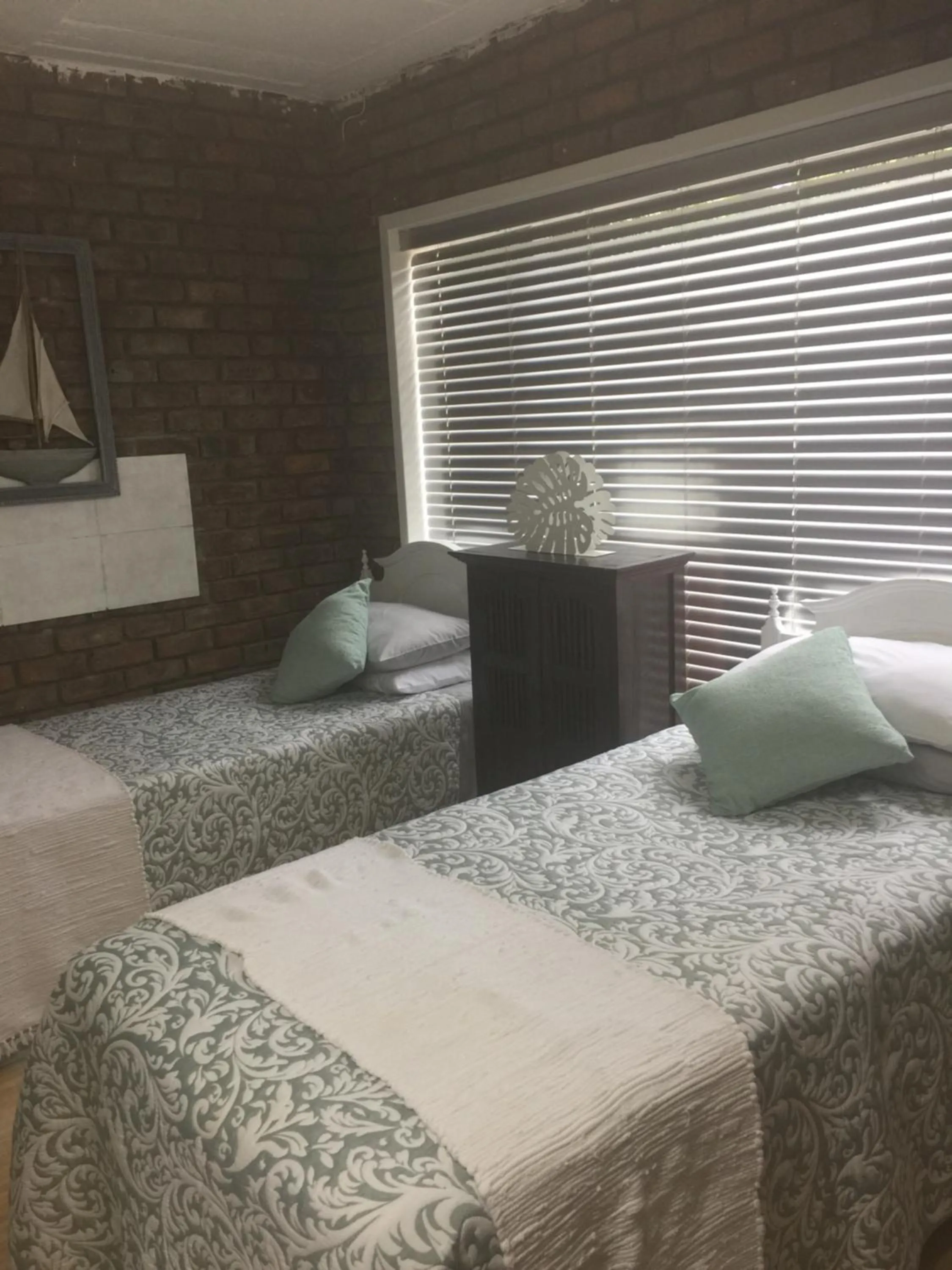 Bed in White River B & B