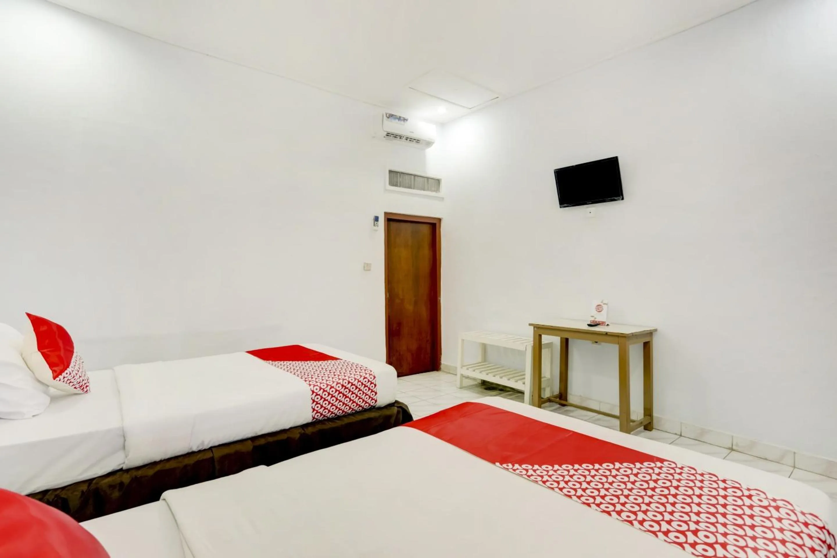 Bedroom, Bed in Hotel O Ratu