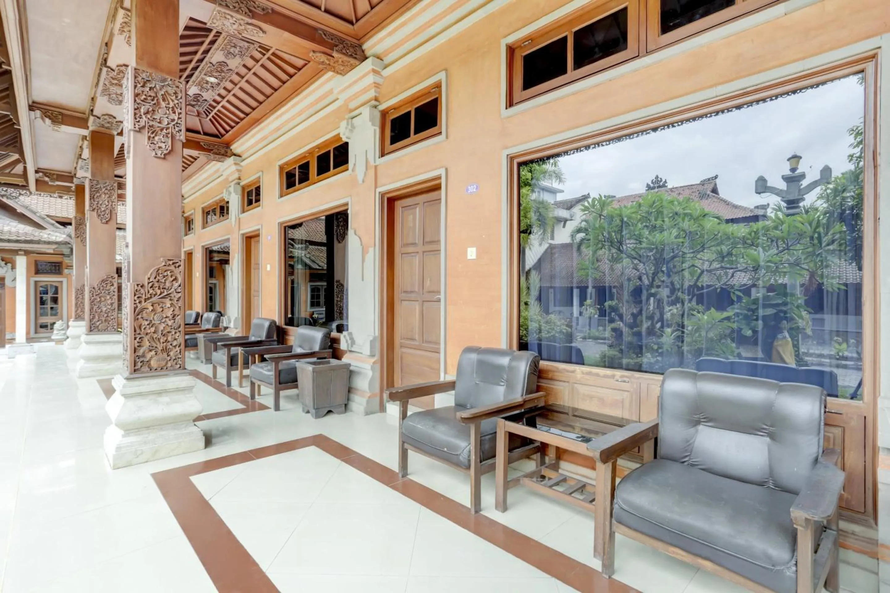 Lobby or reception in Hotel O Ratu