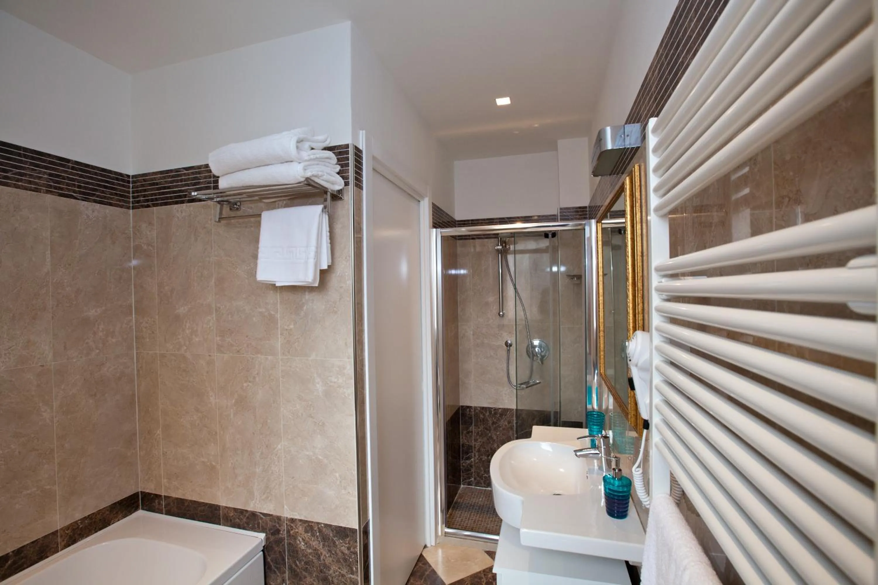 Shower in Hotel Residence Villa Del Mare