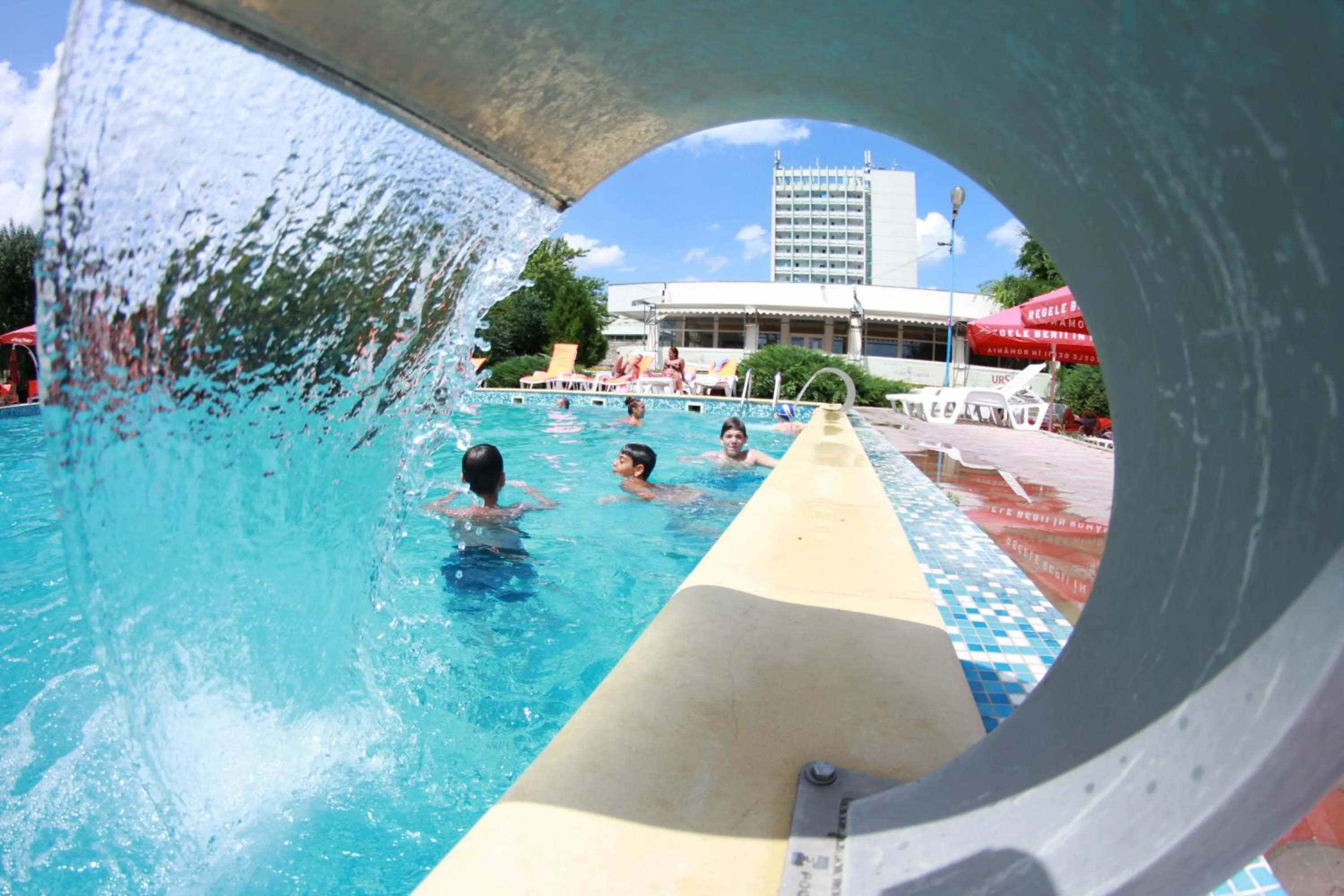 Swimming pool in Hotel Capitol