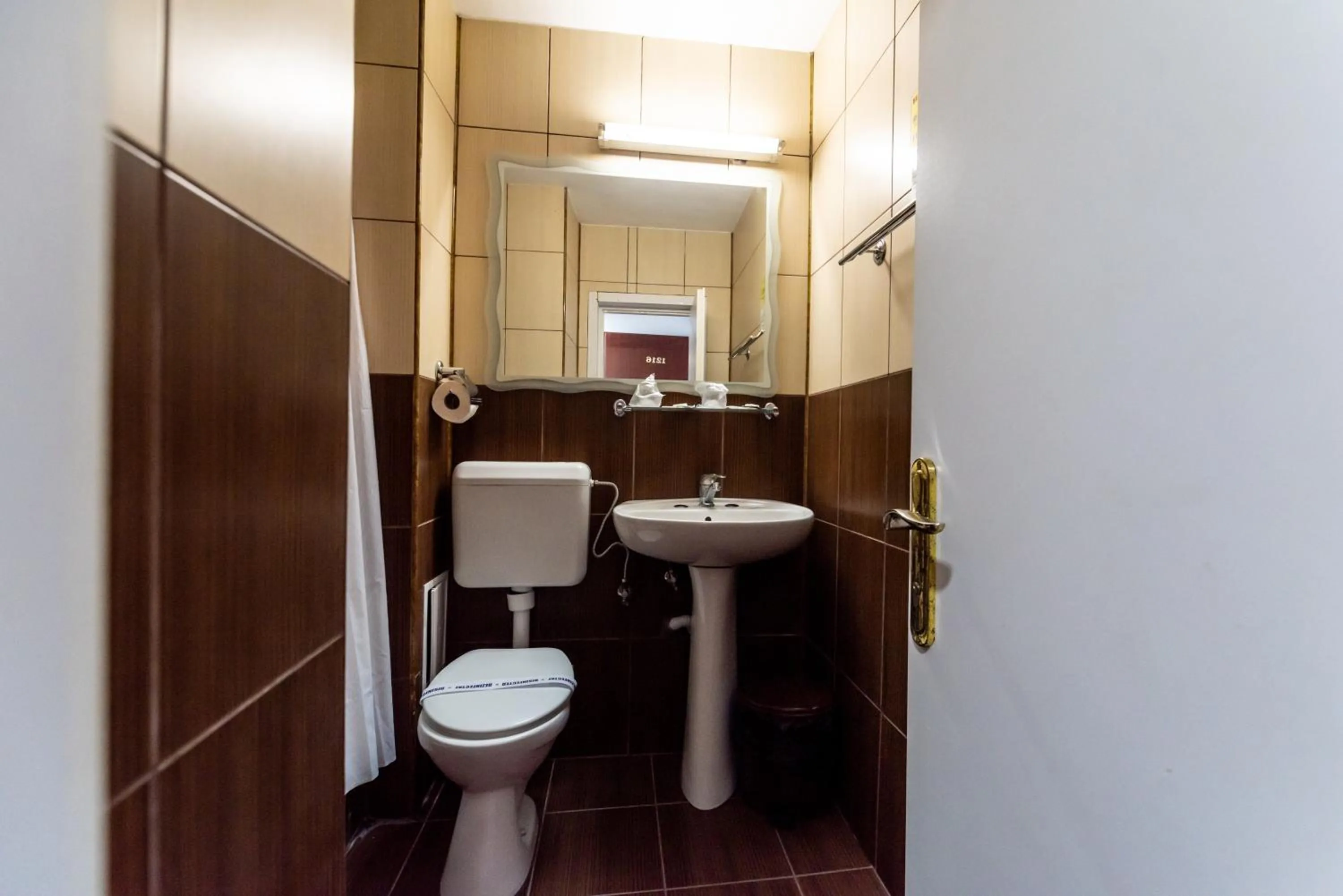 Bathroom in Hotel Capitol