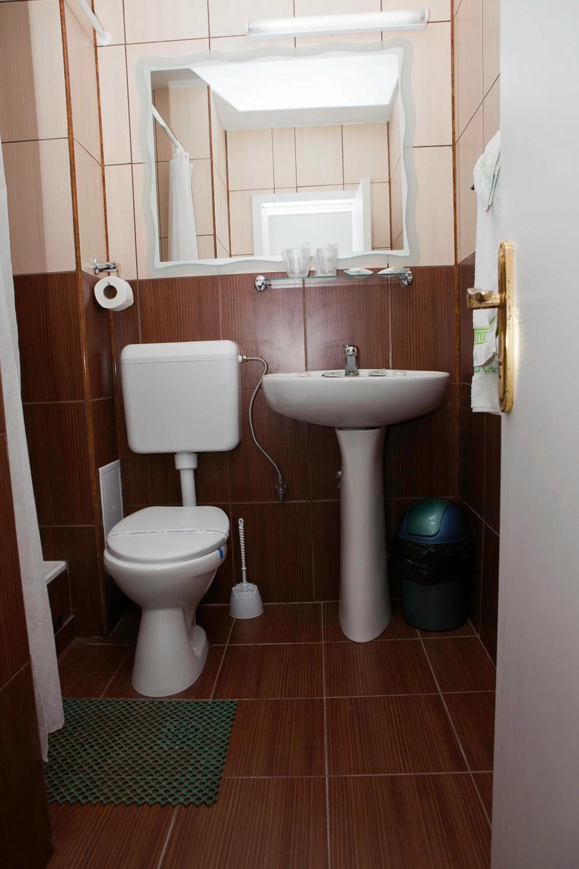 Bathroom in Hotel Capitol