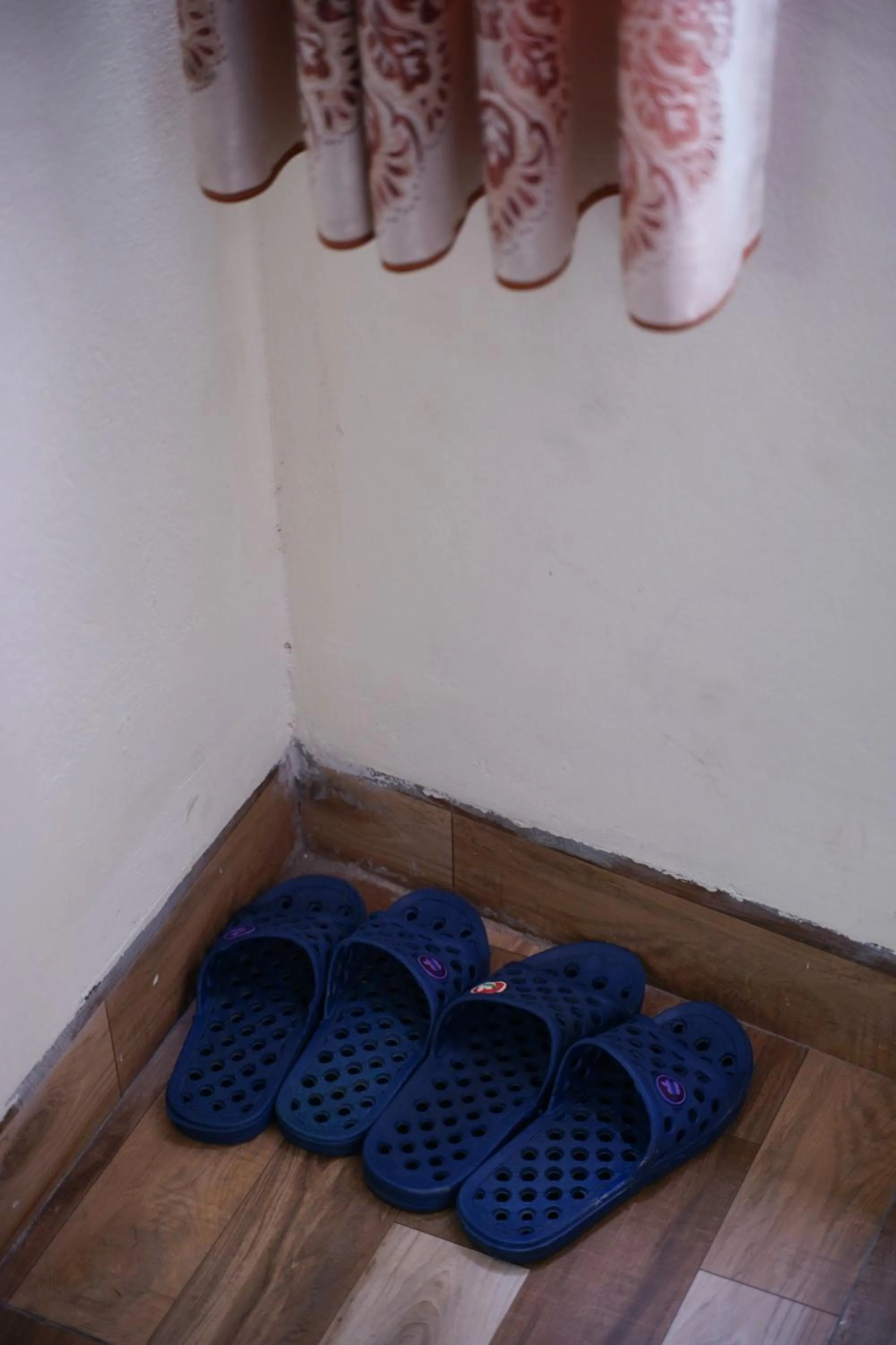 Family Transit 2 Hotel