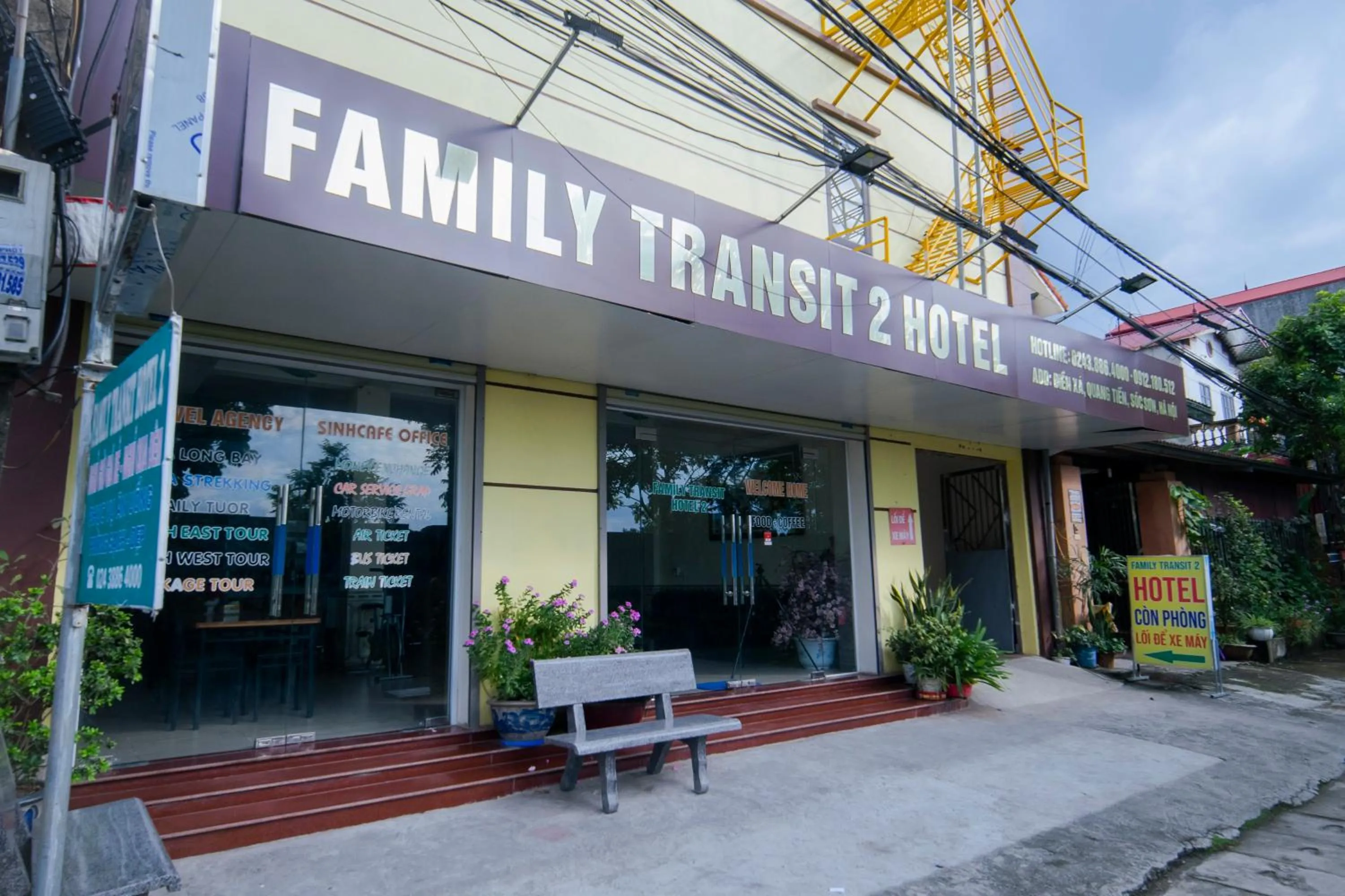 Property building in Family Transit 2 Hotel