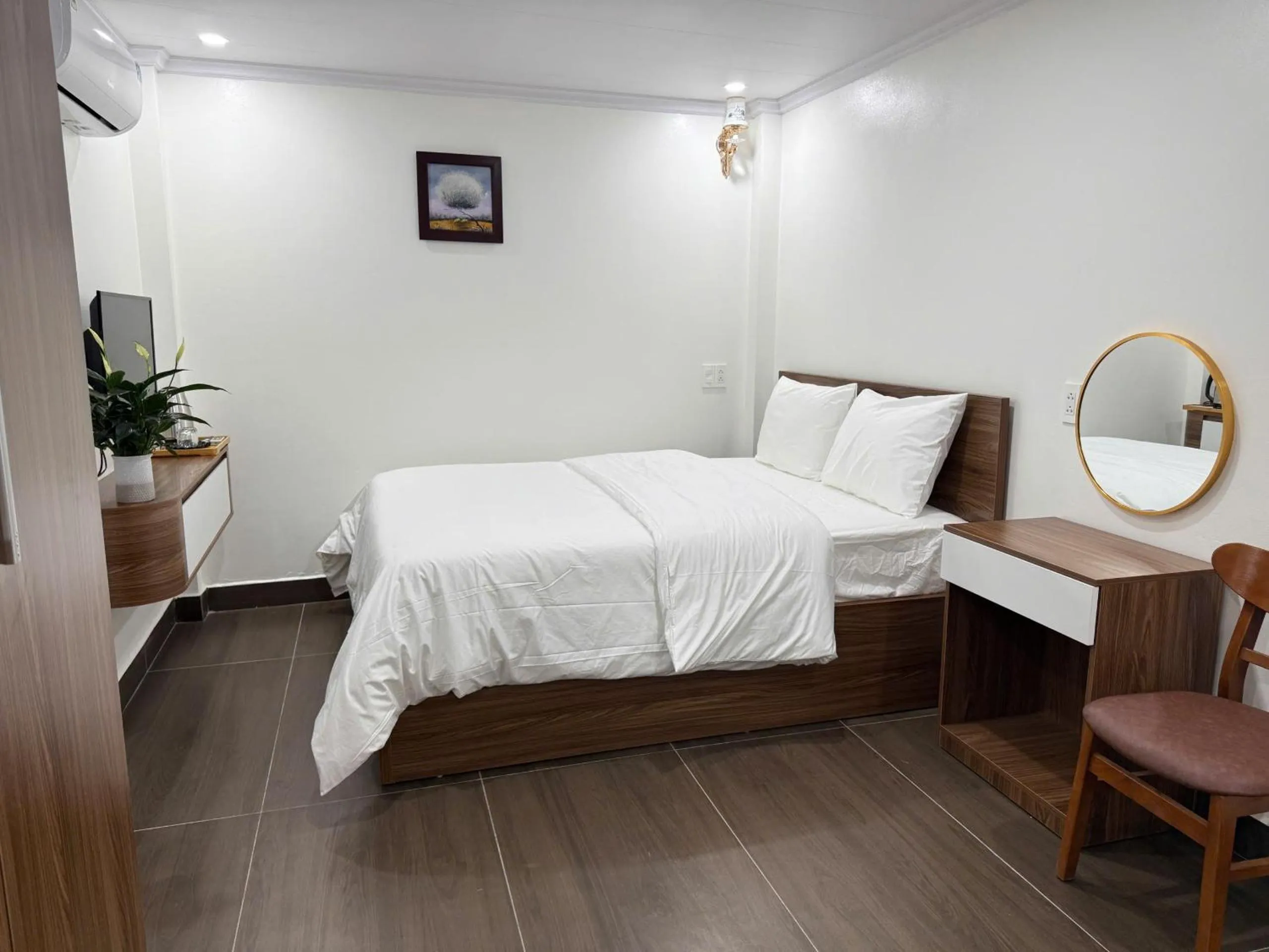 Bedroom, Bed in Family Transit 2 Hotel