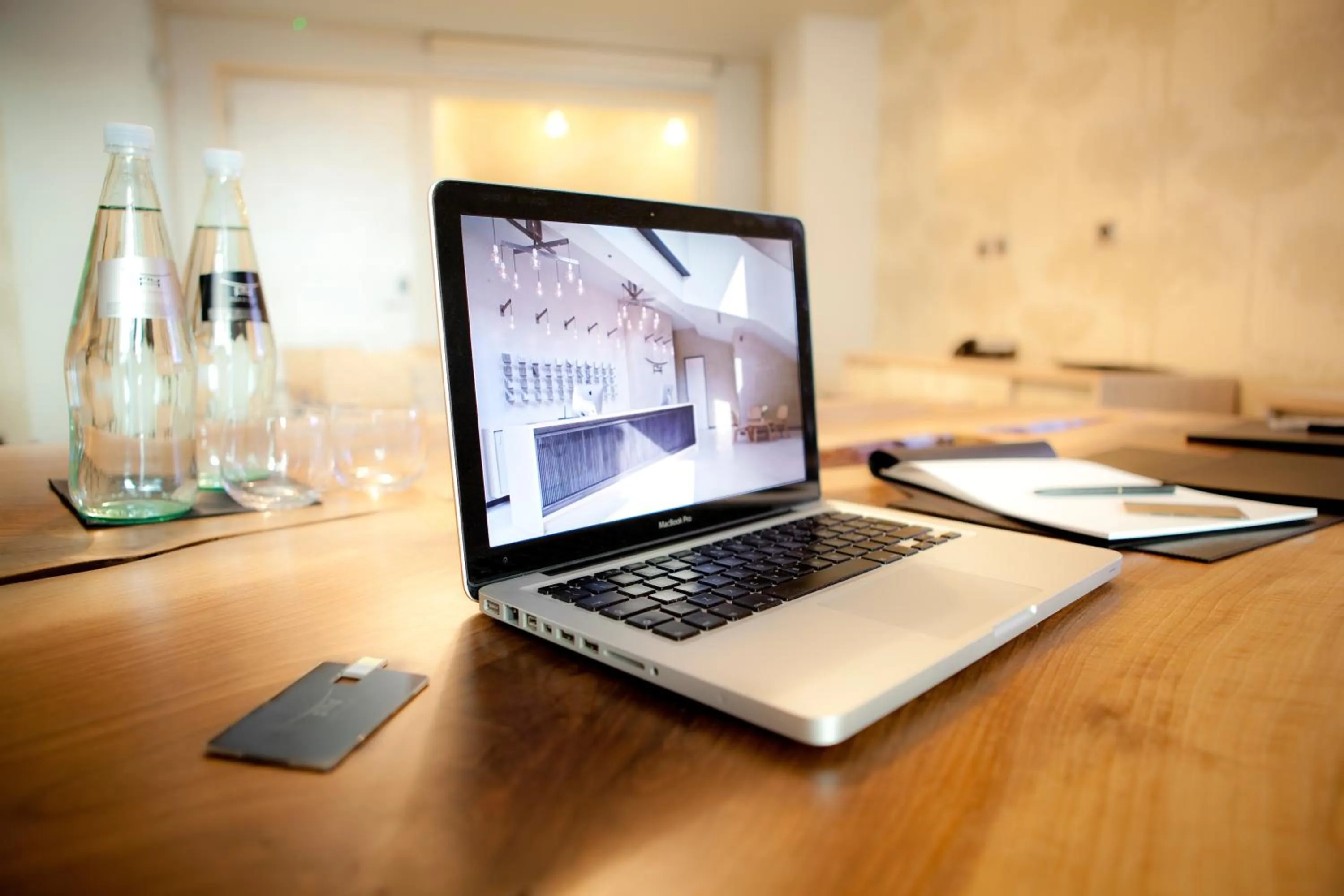 Business facilities in Nu Hotel