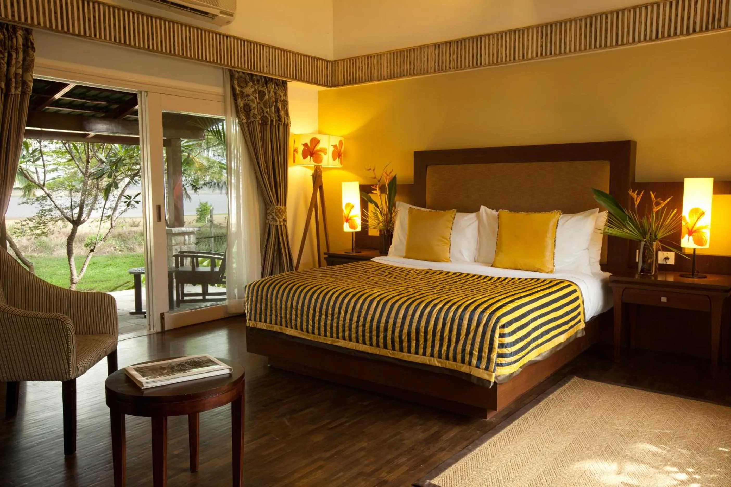 Day, Bed in The Serai Kabini