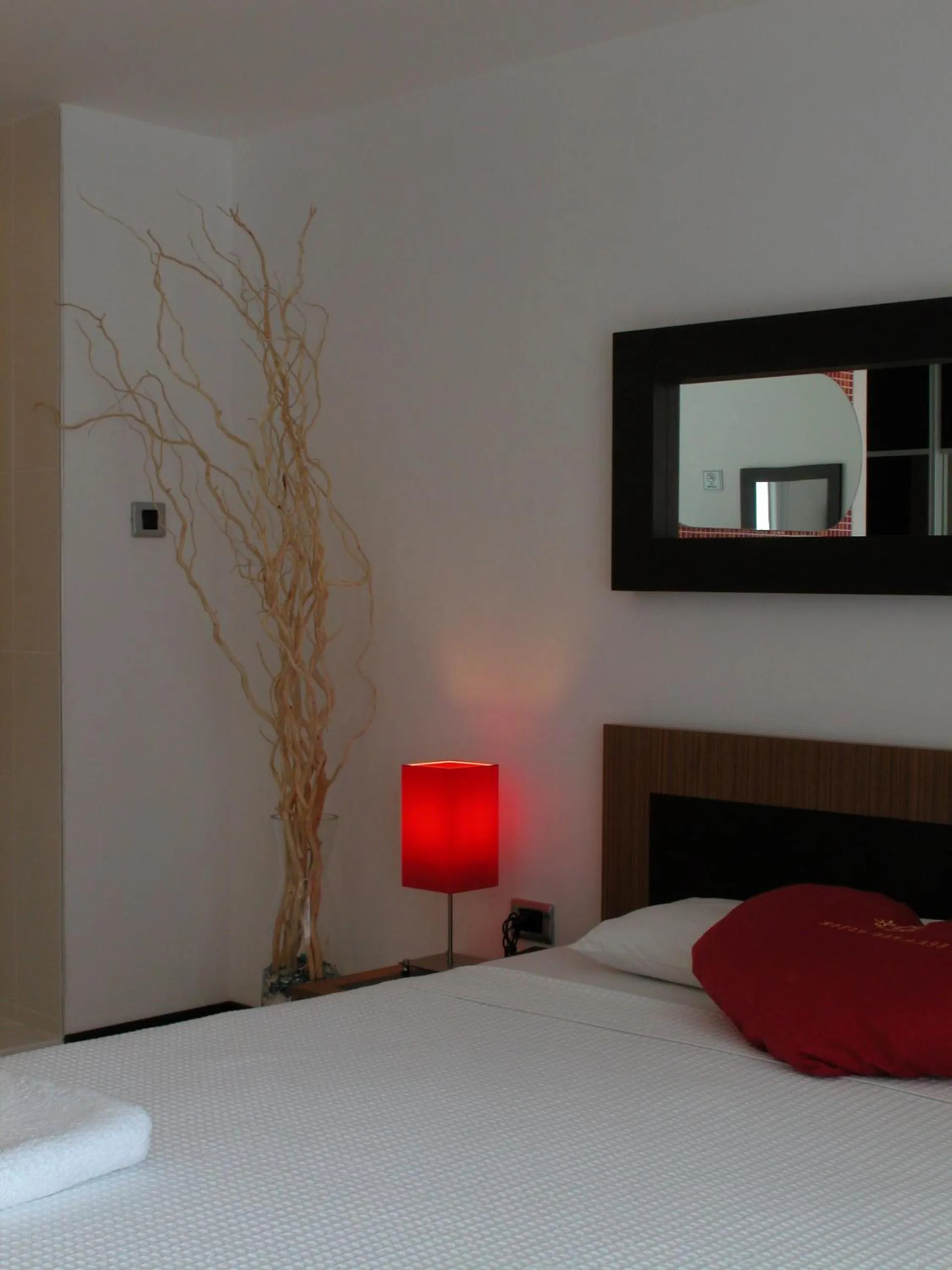 Bed in Devamli Hotel