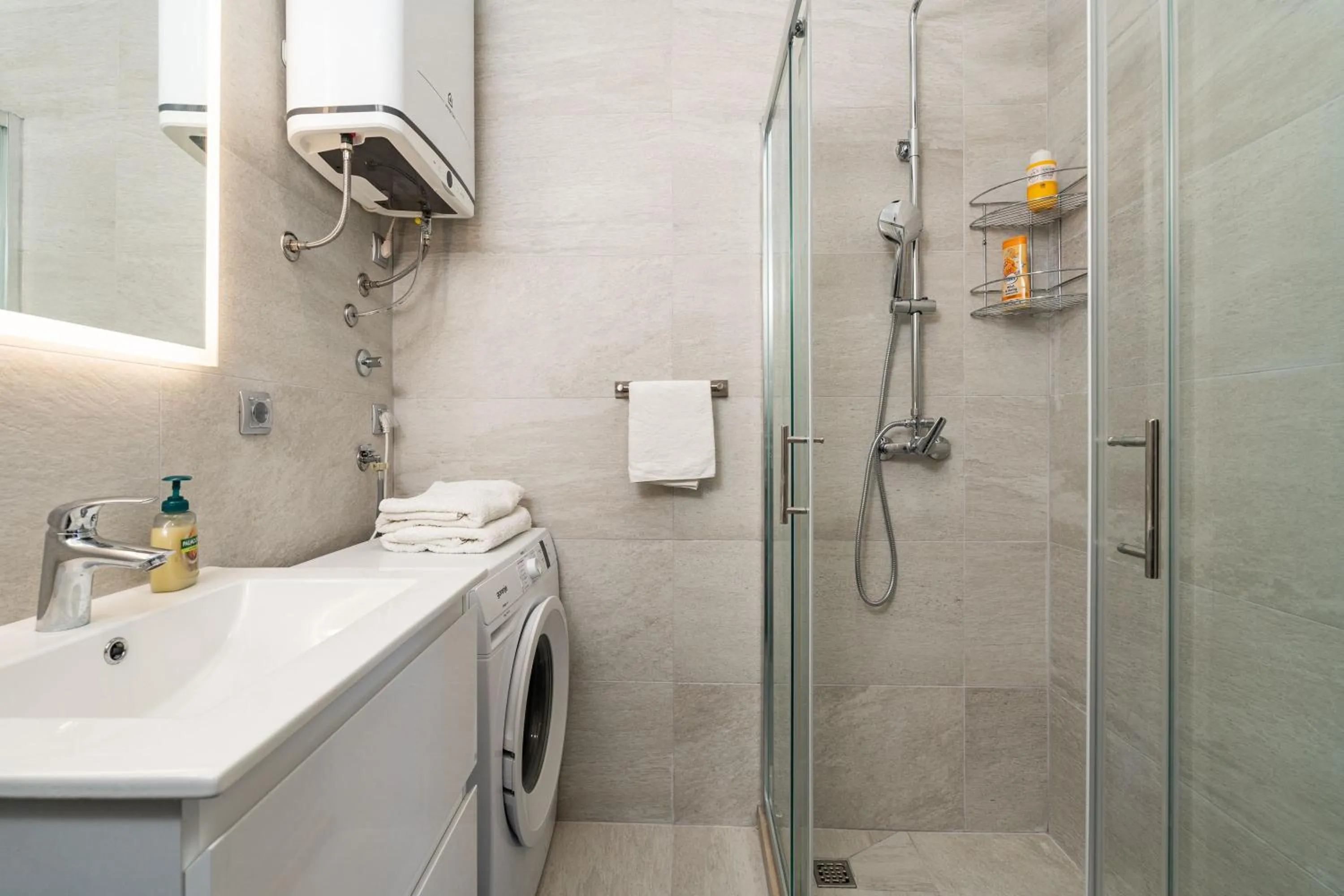 Bathroom in Apartments Vulicevic