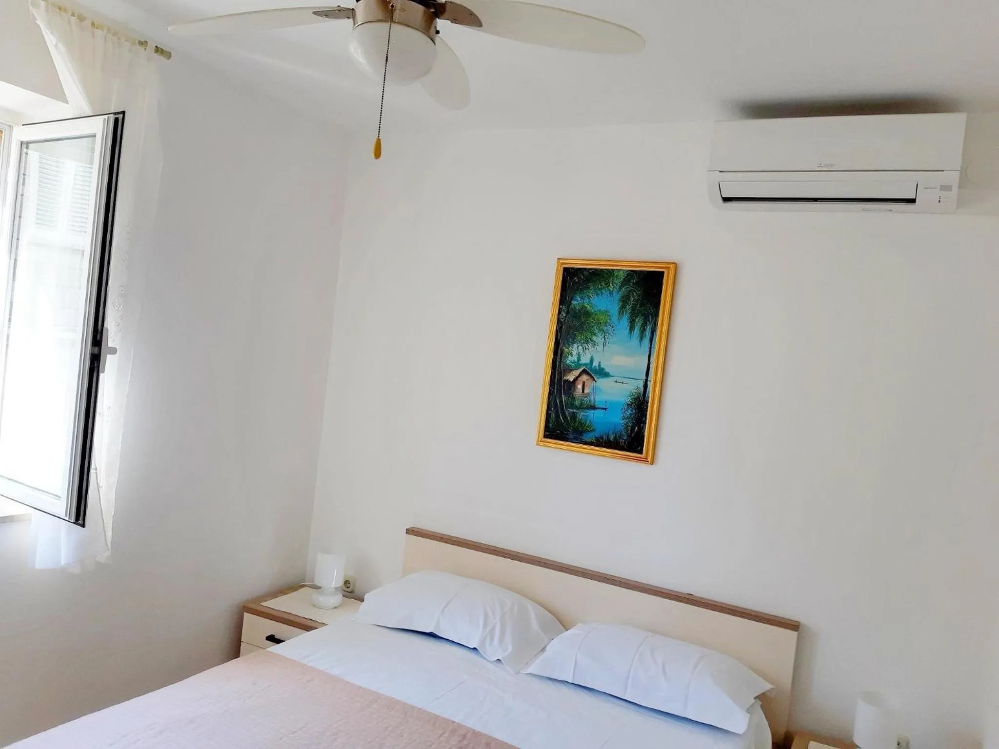 Bedroom, Bed in Apartments Vulicevic