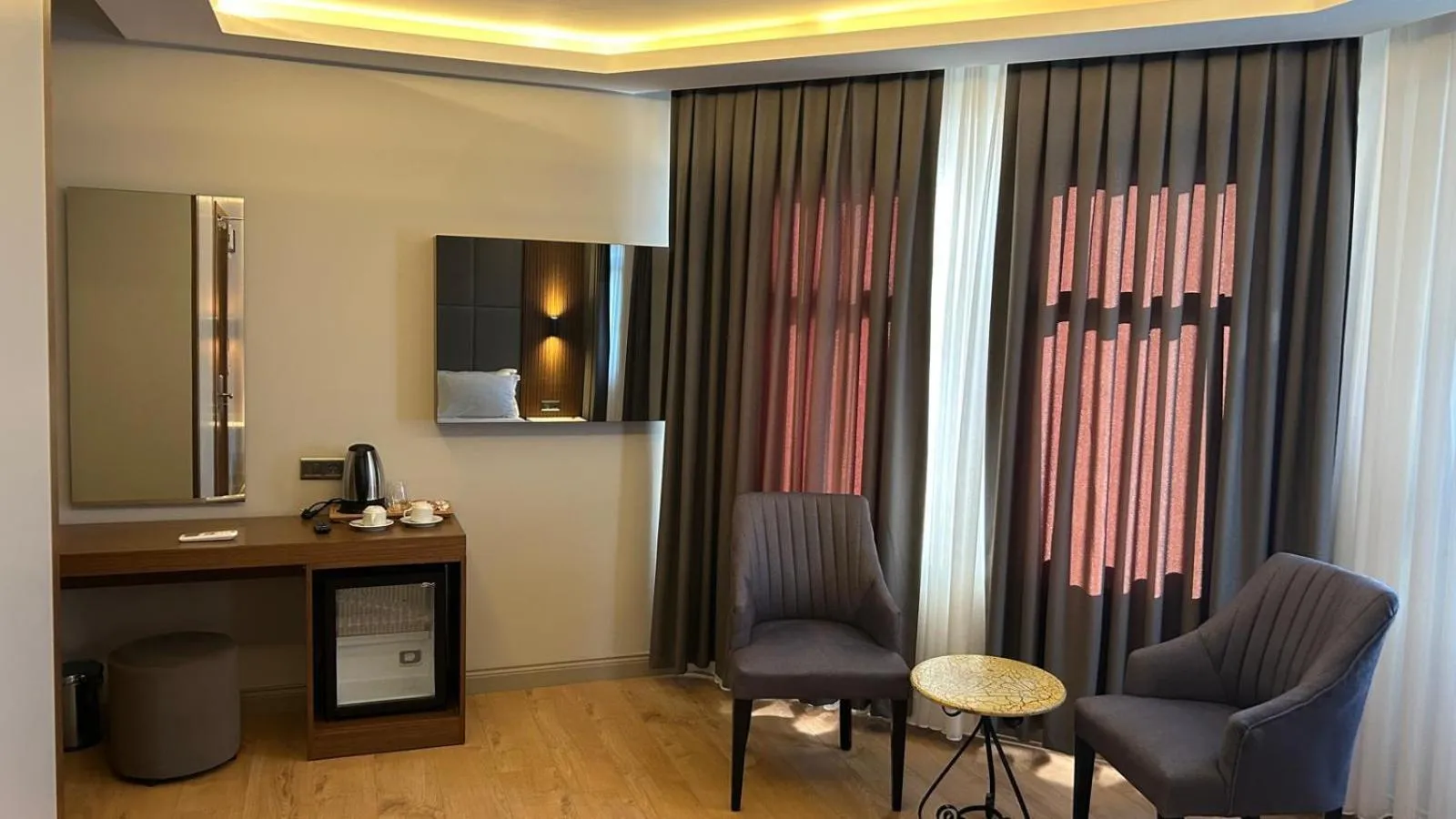 TV and multimedia in Akbiyik Suite Boutique Hotel