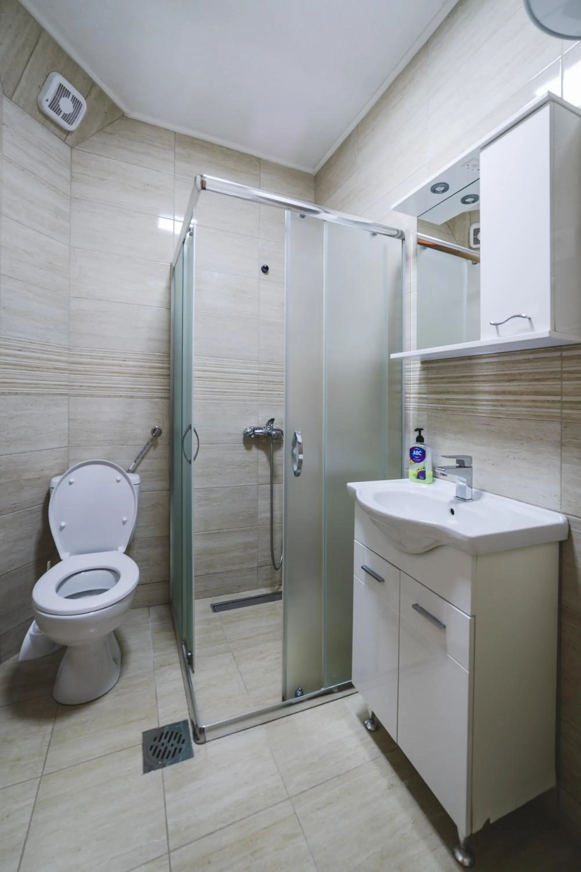 Bathroom in Apartments Memidz