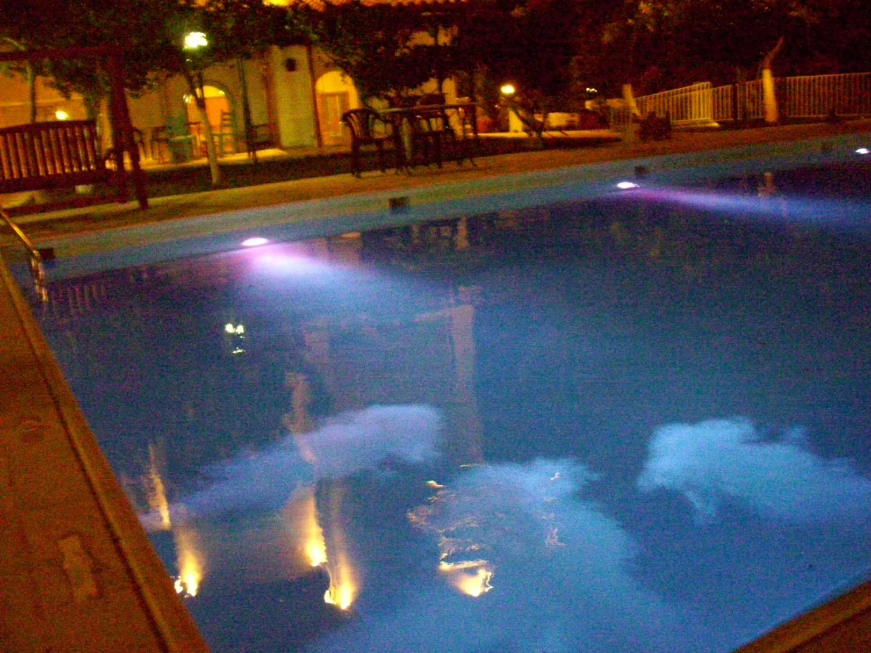 Swimming pool in Villa Agnanti Boutique