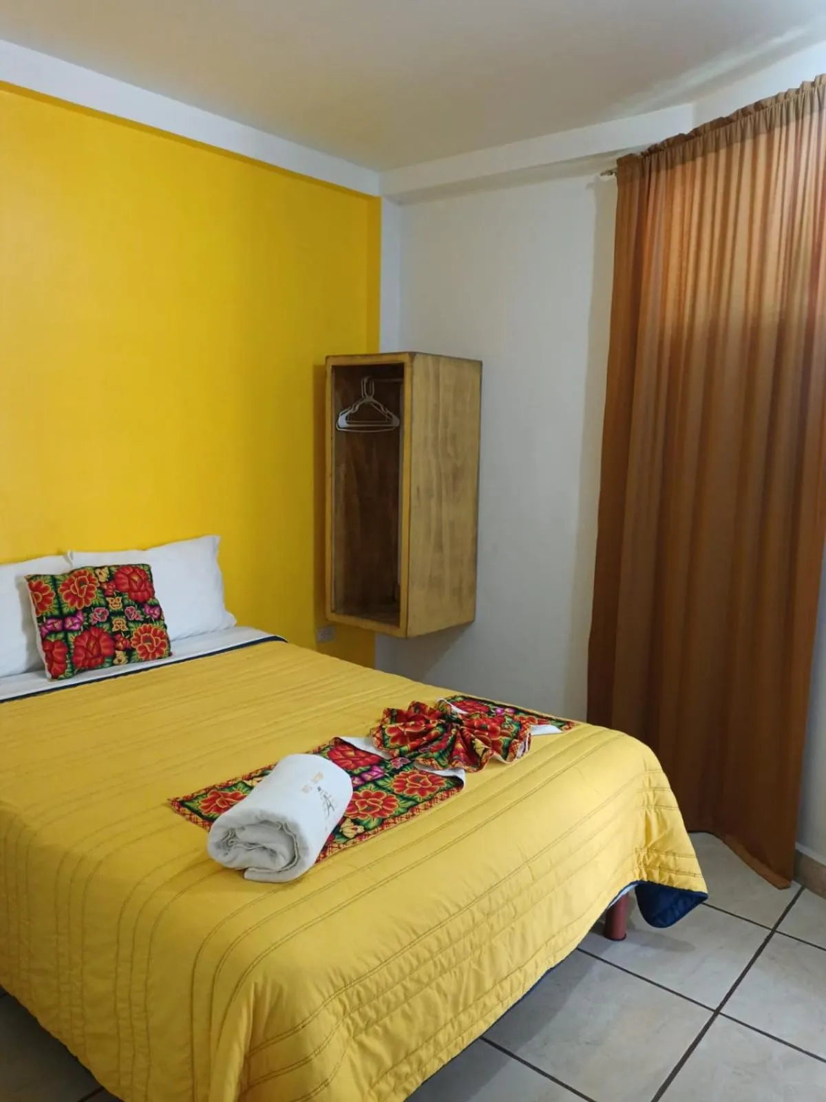 Photo of the whole room, Bed in Hotel Boutique Acocalli