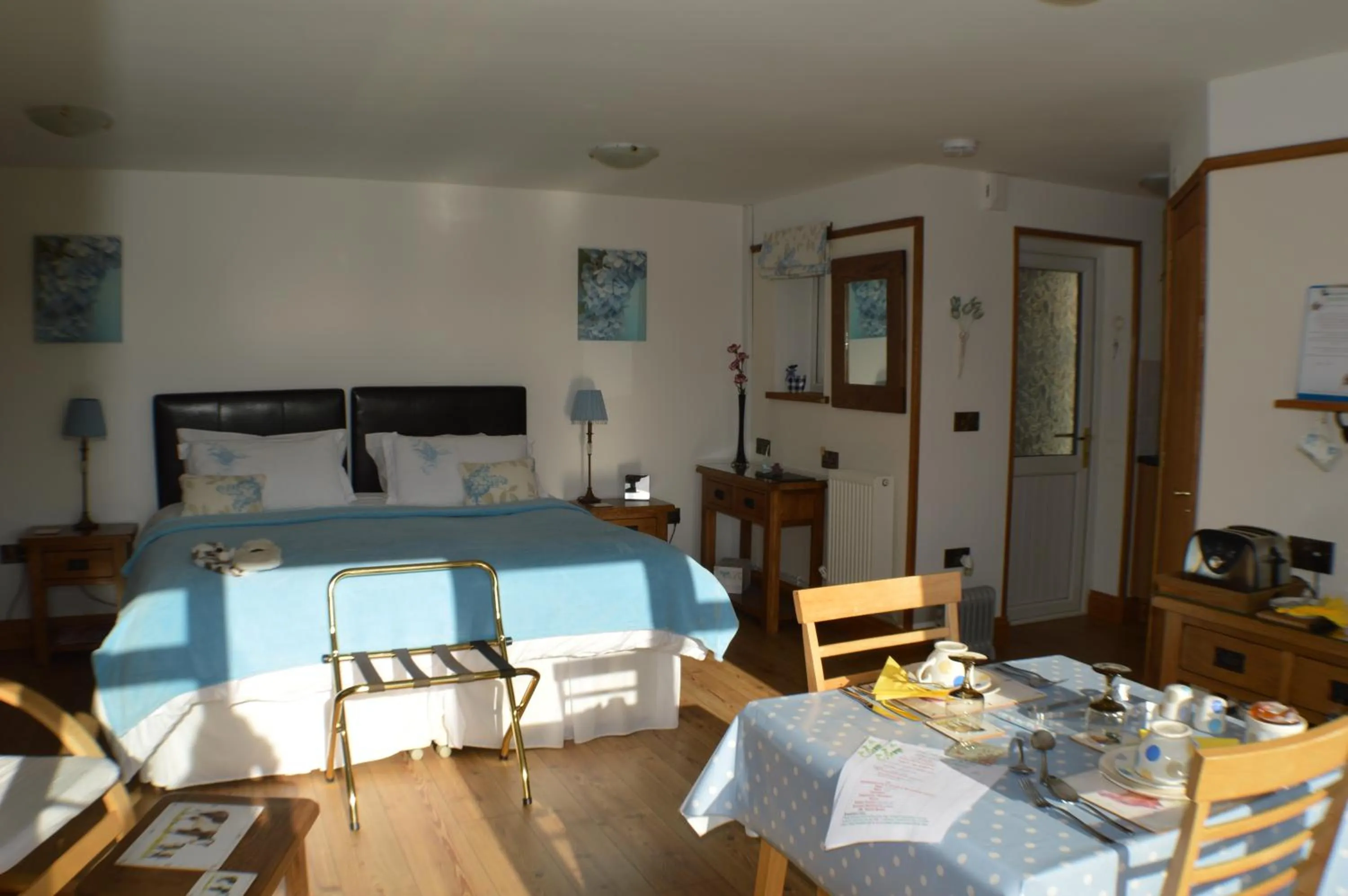 Bed in Smithfield Farm Bed & Breakfast