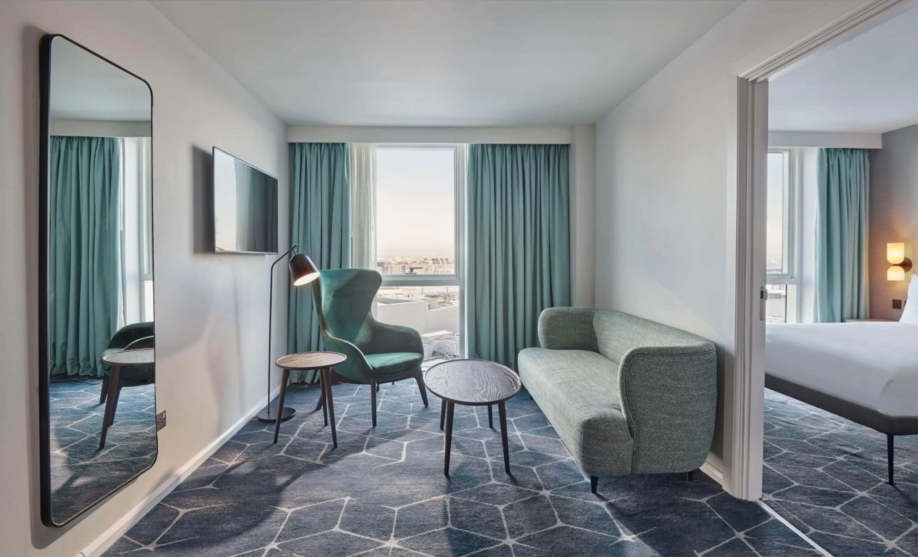 Photo of the whole room, Bed in Hyatt House London Stratford - Aparthotel