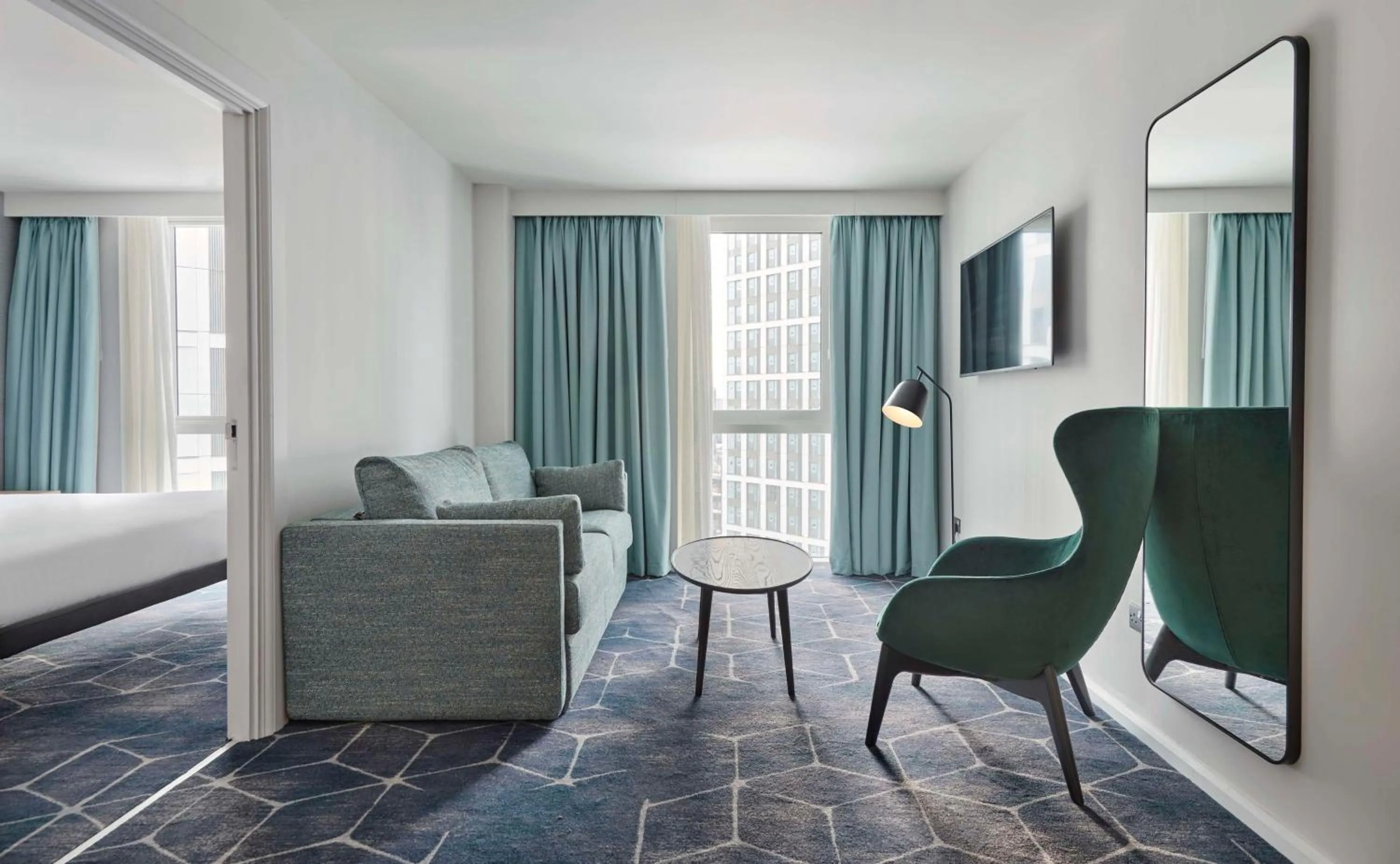 Photo of the whole room, Bed in Hyatt House London Stratford - Aparthotel