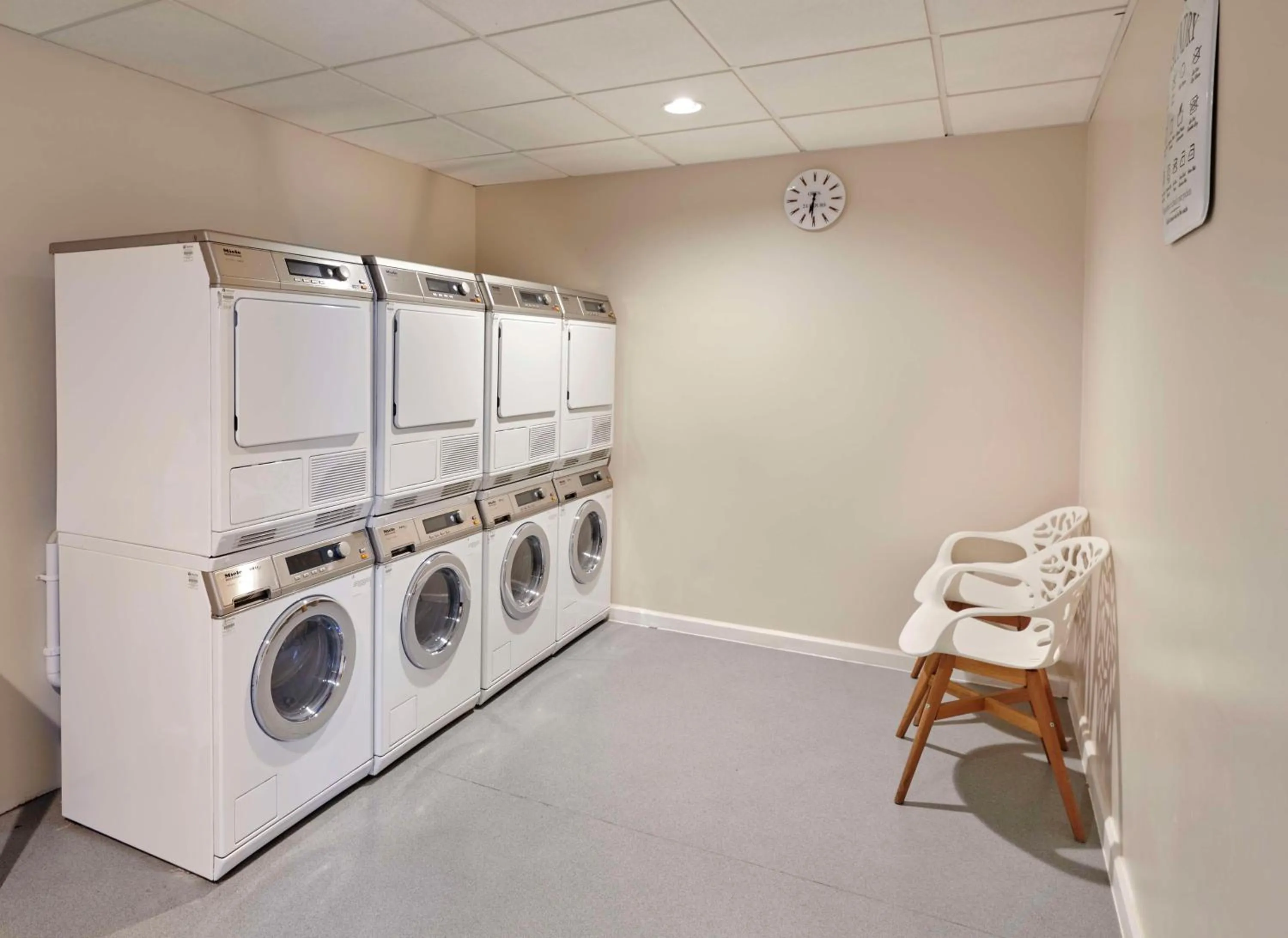 Fitness centre/facilities in Hyatt House London Stratford - Aparthotel