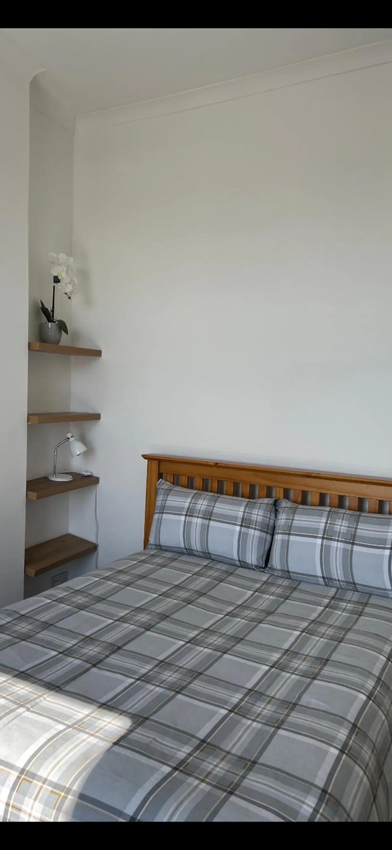 Bed in West Highland Way Rooms ED30002F