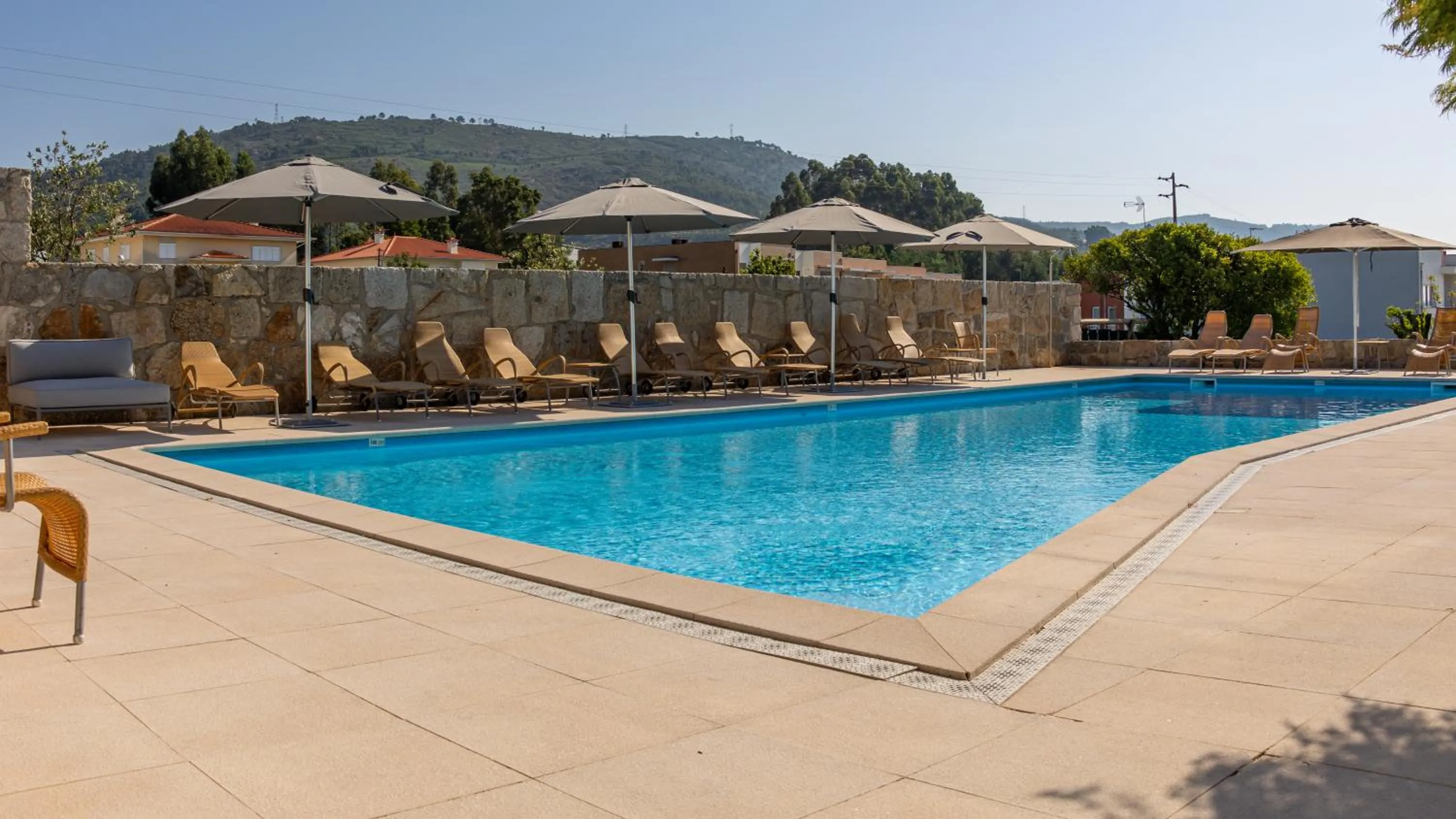 Swimming pool in Hotel Rural Quinta de Sao Sebastiao