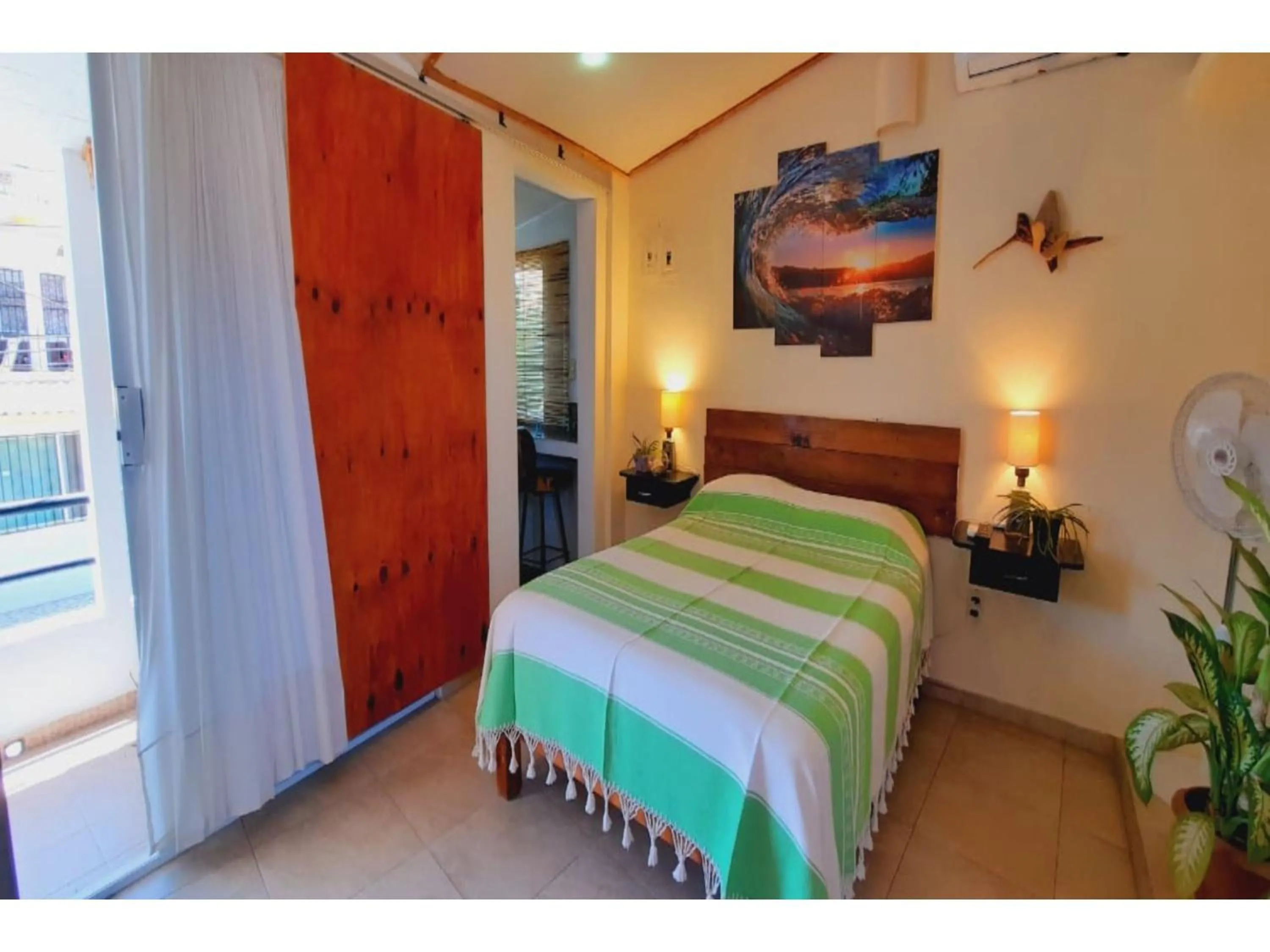 Bedroom in OYO Hotel Cannacare