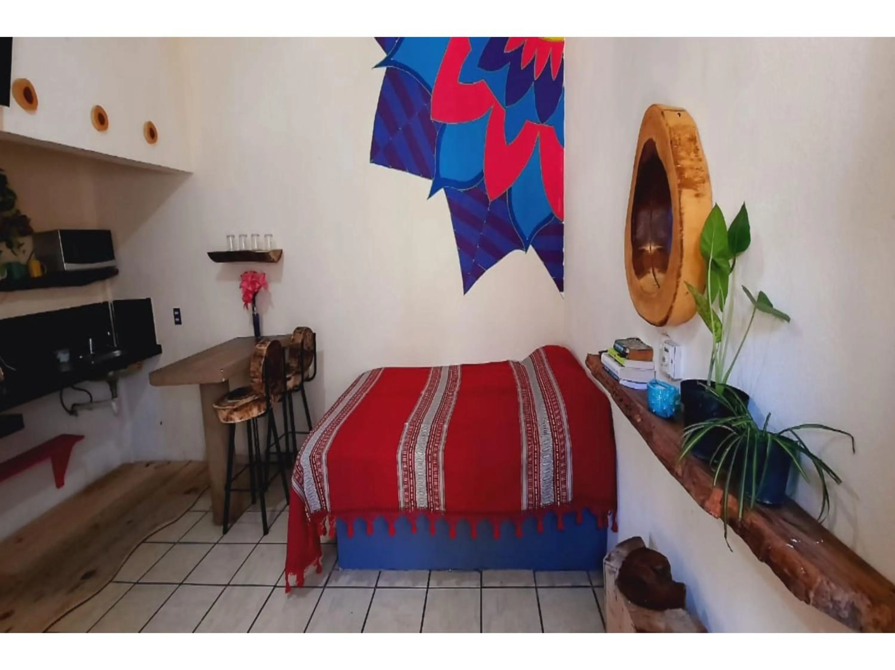 Bedroom in OYO Hotel Cannacare