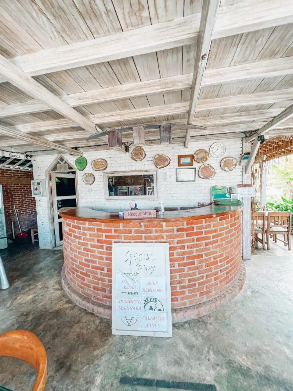 Restaurant/places to eat in Tetebatu Flush Harmony