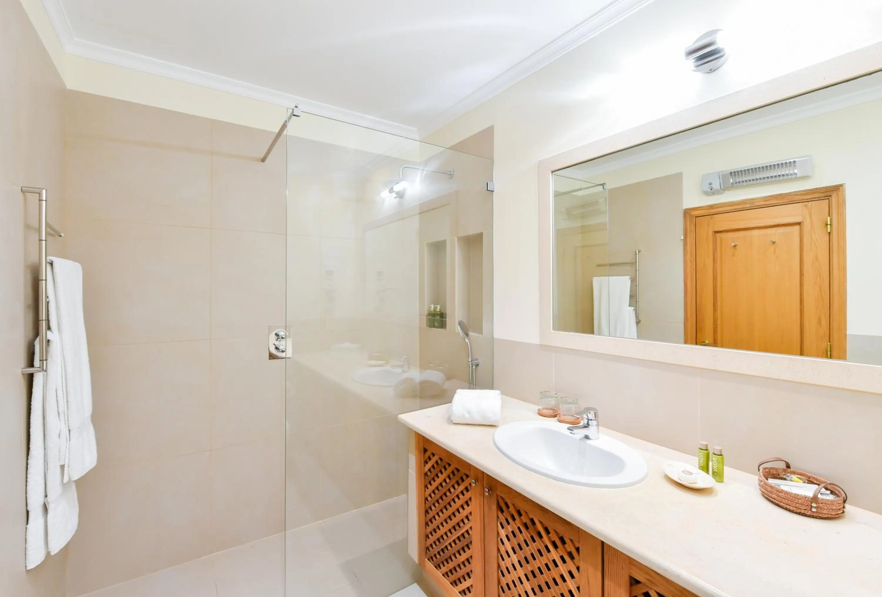 Bathroom in Martinhal Quinta Family Resort