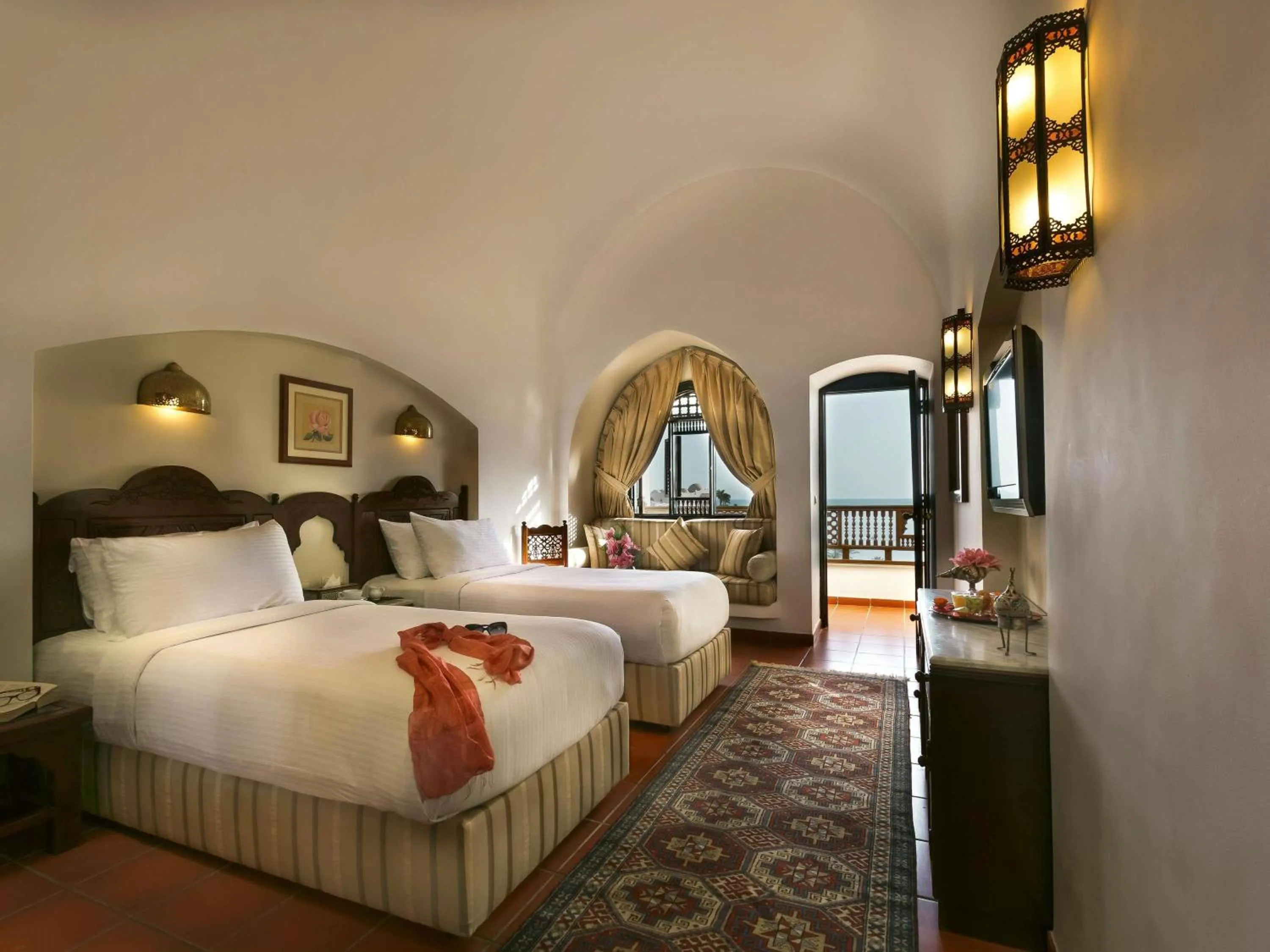 Bedroom, Bed in Movenpick Resort Sharm El Sheikh