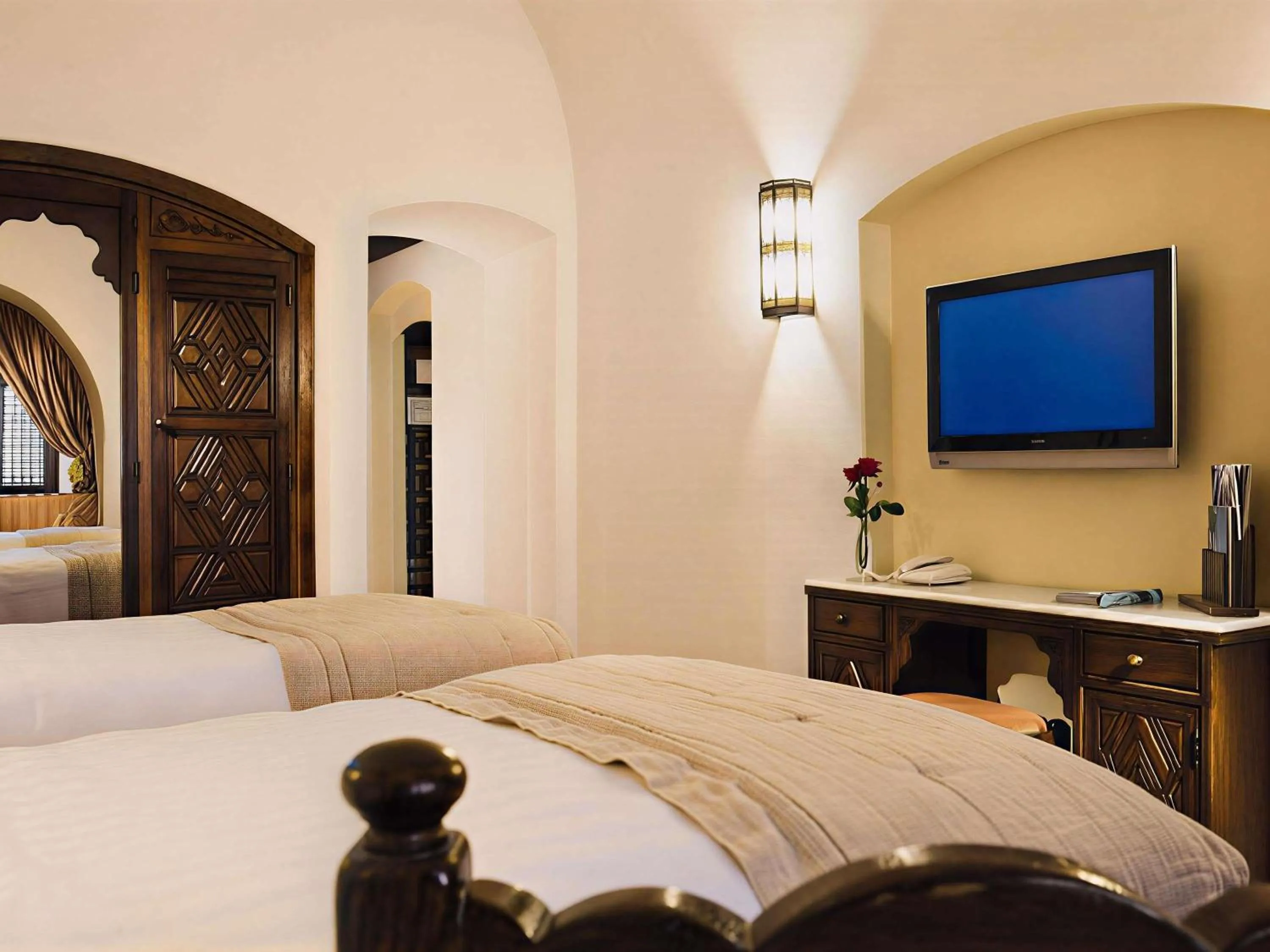 Bedroom, Bed in Movenpick Resort Sharm El Sheikh