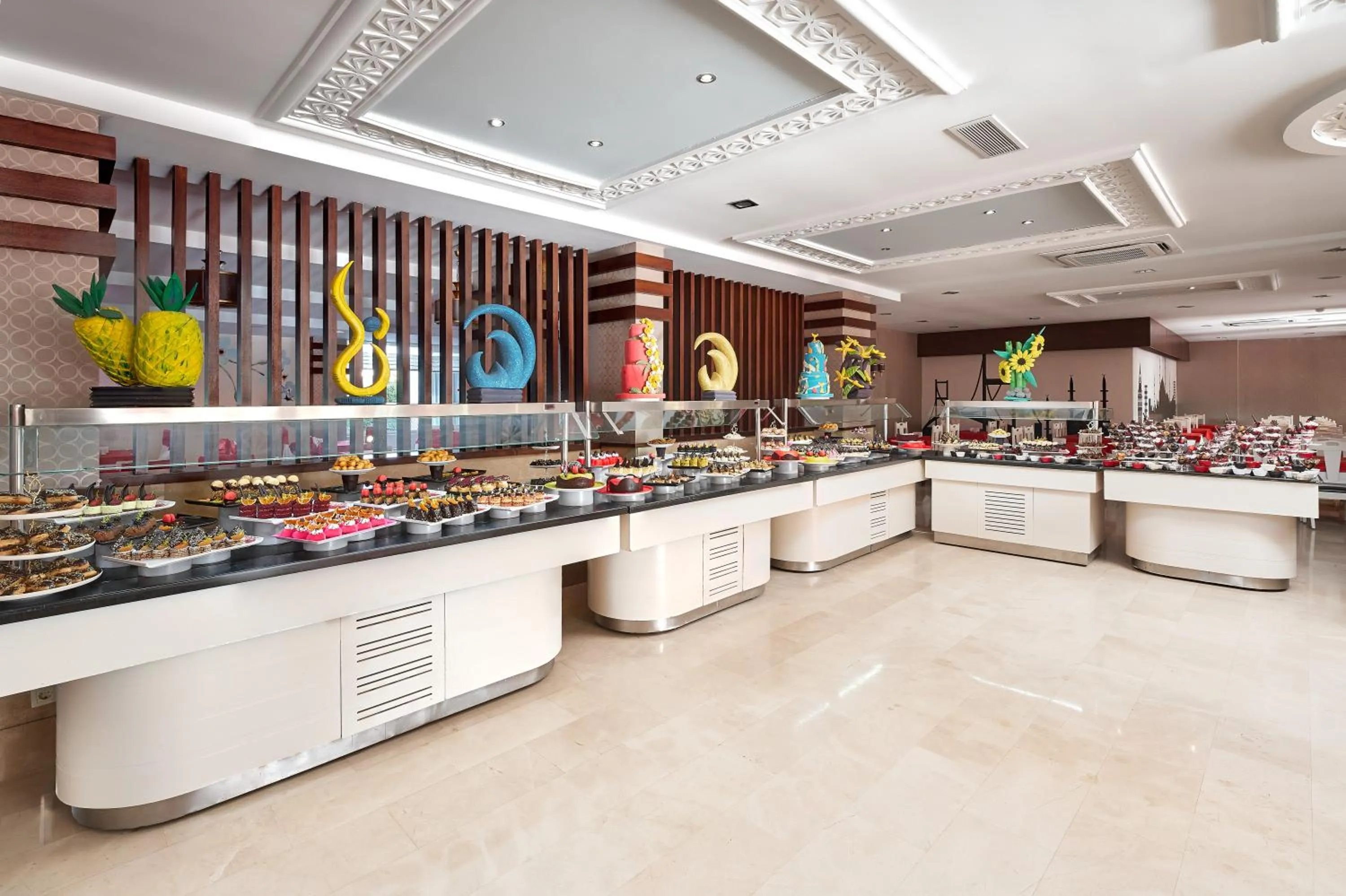 Property building in Seaden Corolla Hotel