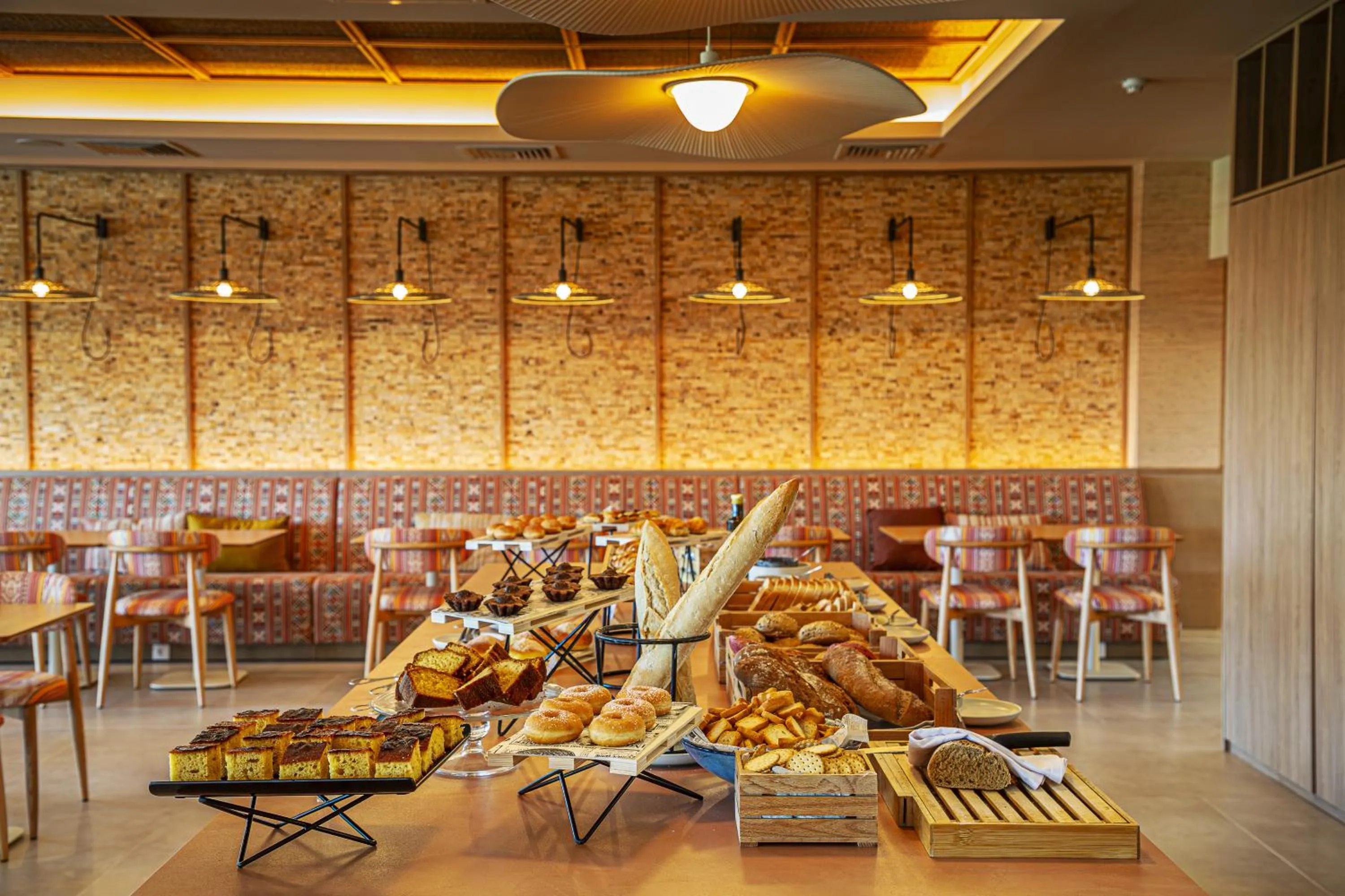 Restaurant/places to eat in OZADI Altura Beach Resort - Eurotel Altura