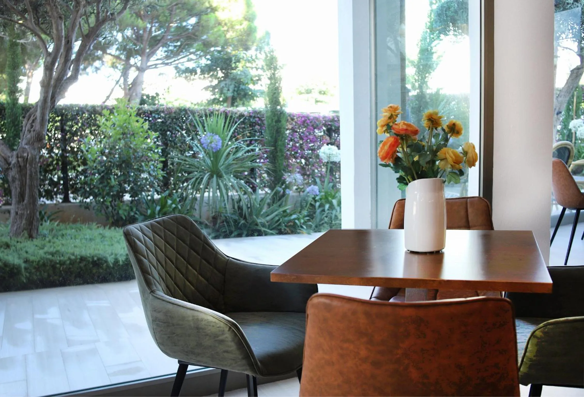 Lounge or bar in Hotel Morito