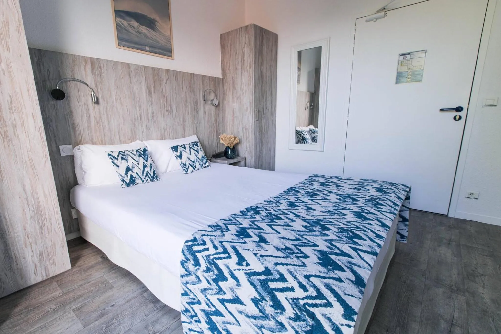 Bed in Hotel Mercedes