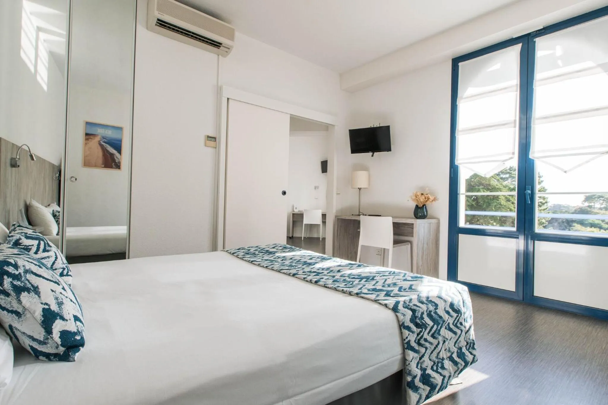 Bed in Hotel Mercedes