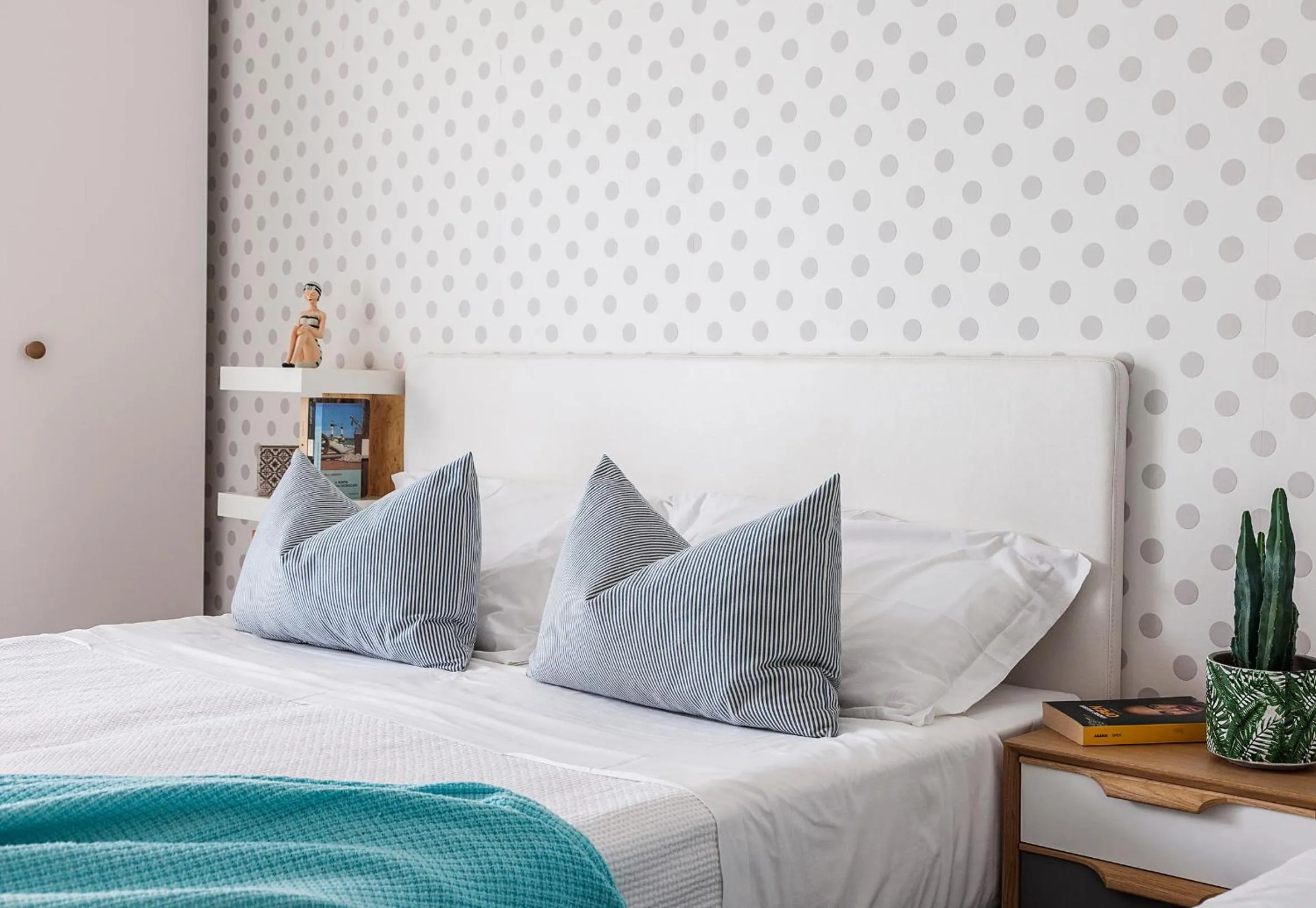 Bed in Hotel Madison