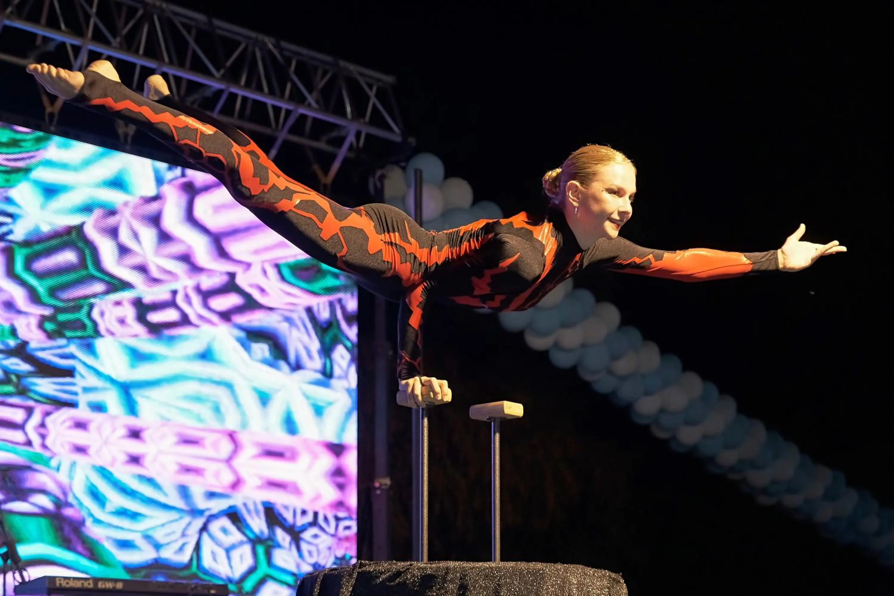 Entertainment in Seaden Sea World Resort & Spa