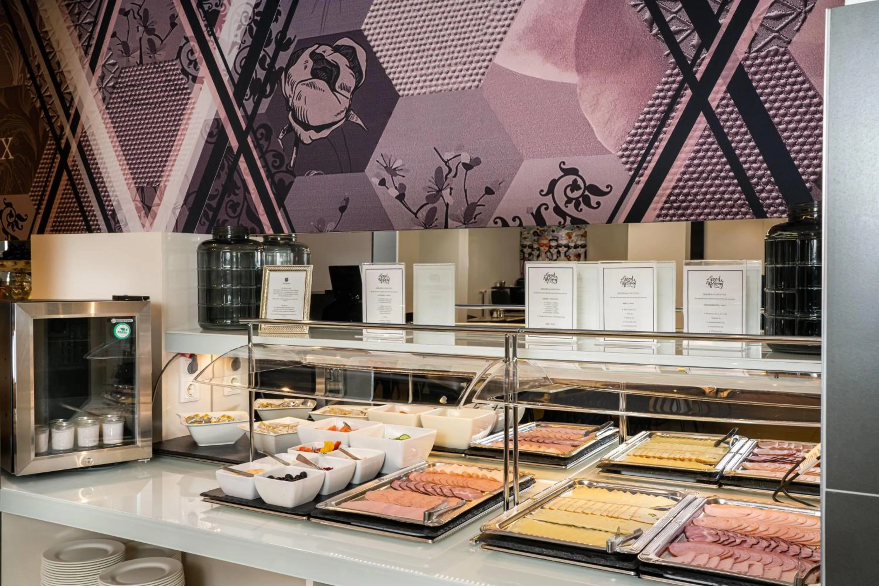 Restaurant/places to eat in elaya hotel vienna city west, Trademark by Wyndham