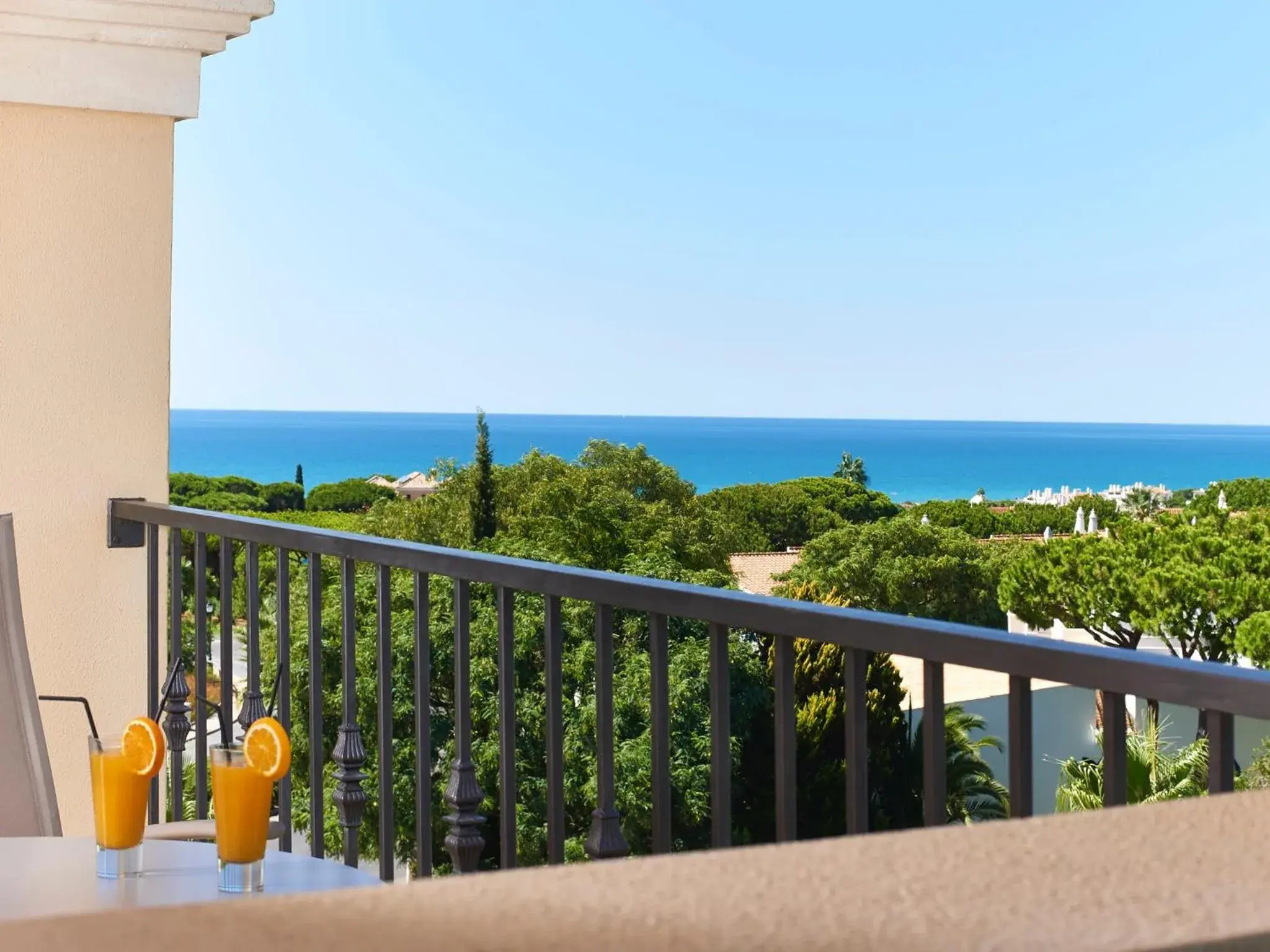 Family Room with Side Sea View (2 Adults + 3 Children) in Ria Park Hotel & Spa Family Room with Side Sea View (2 Adults + 3 Children) in Ria Park Hotel & Spa