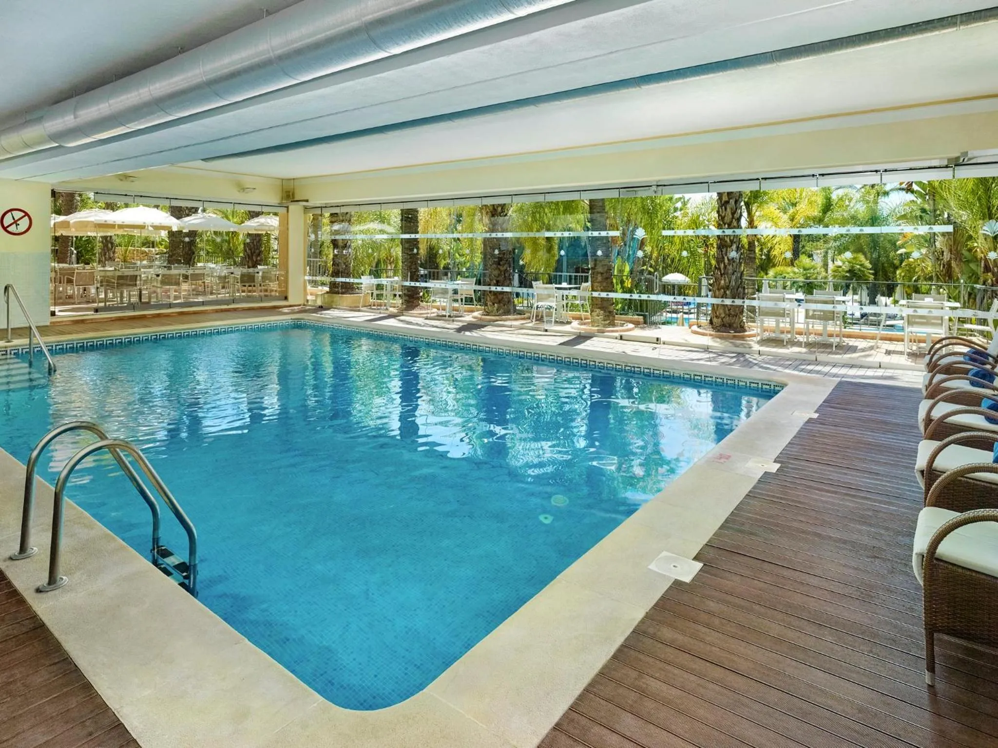 Pool view in Ria Park Hotel & Spa