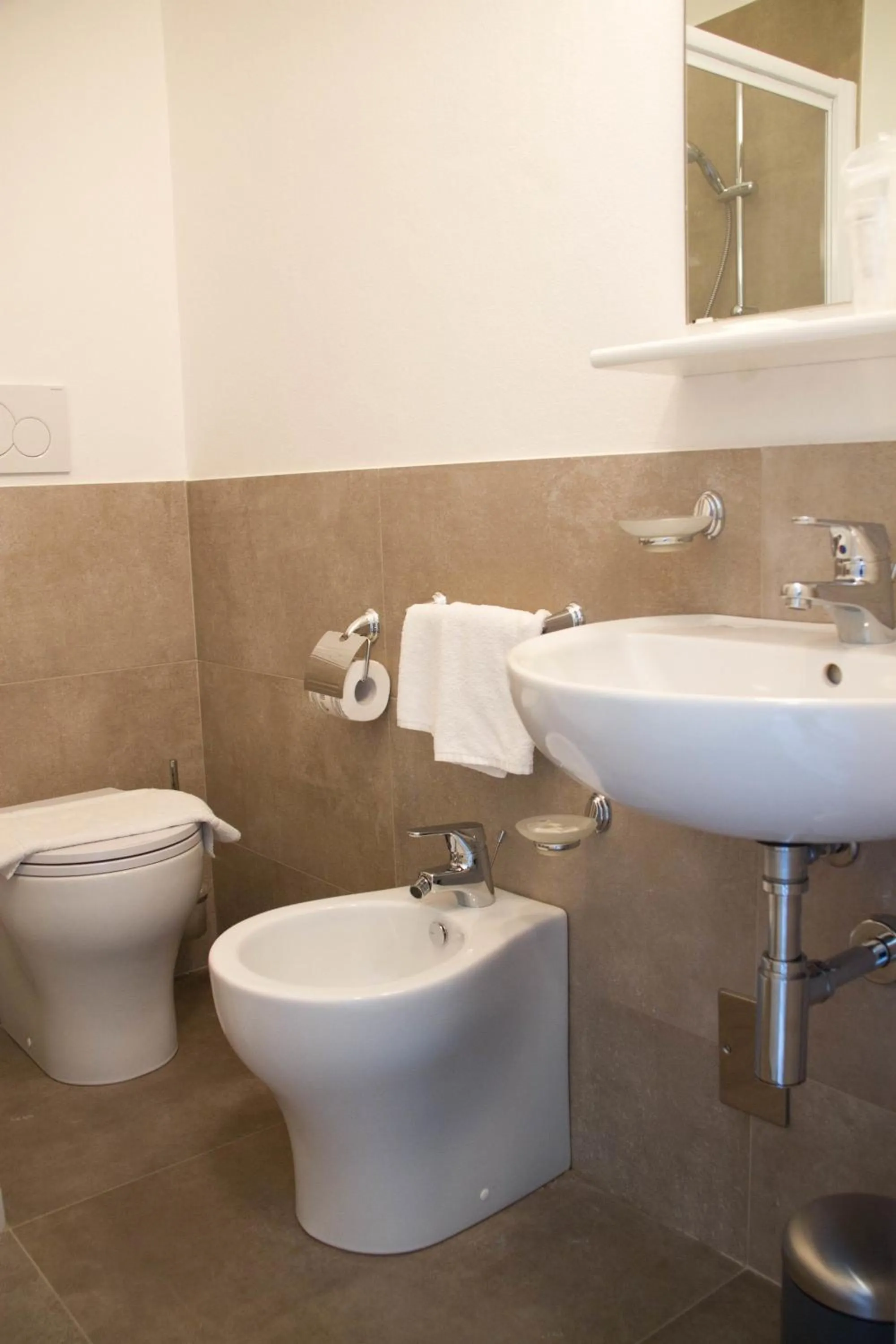 Bathroom in Hotel Arianna