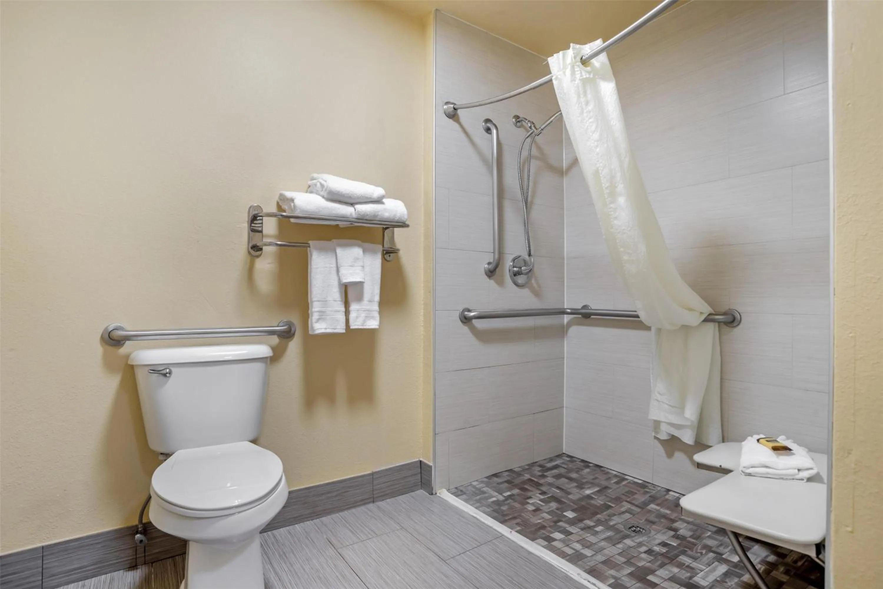 Bathroom in Best Western Plus Bessemer