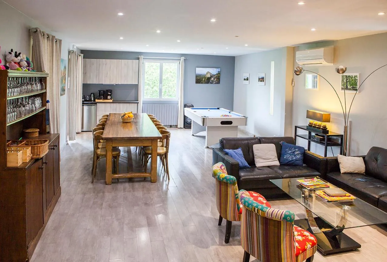 Internal: Not applicable to any particular room in Auberge De La Vallee